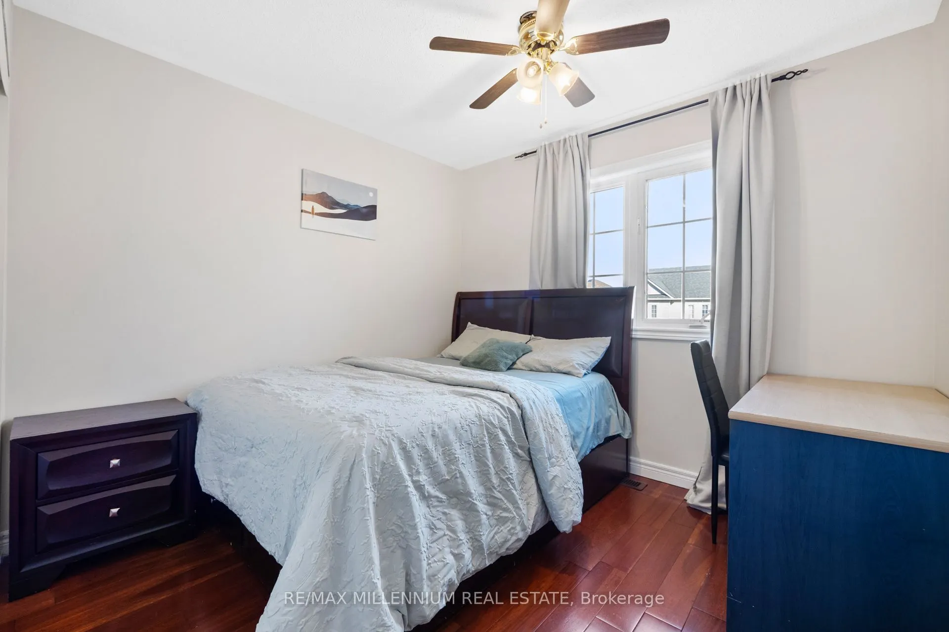 19 Earl Grey Crescent