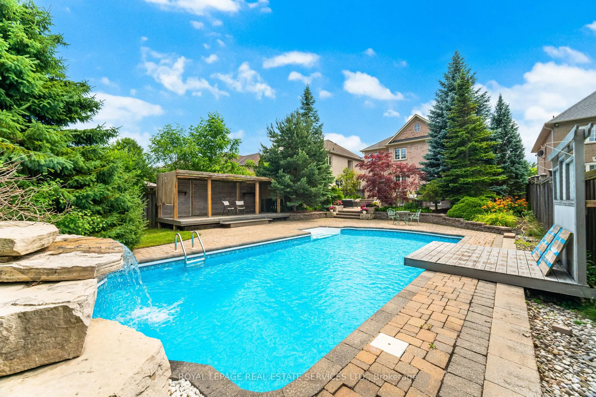 215 Burloak Drive