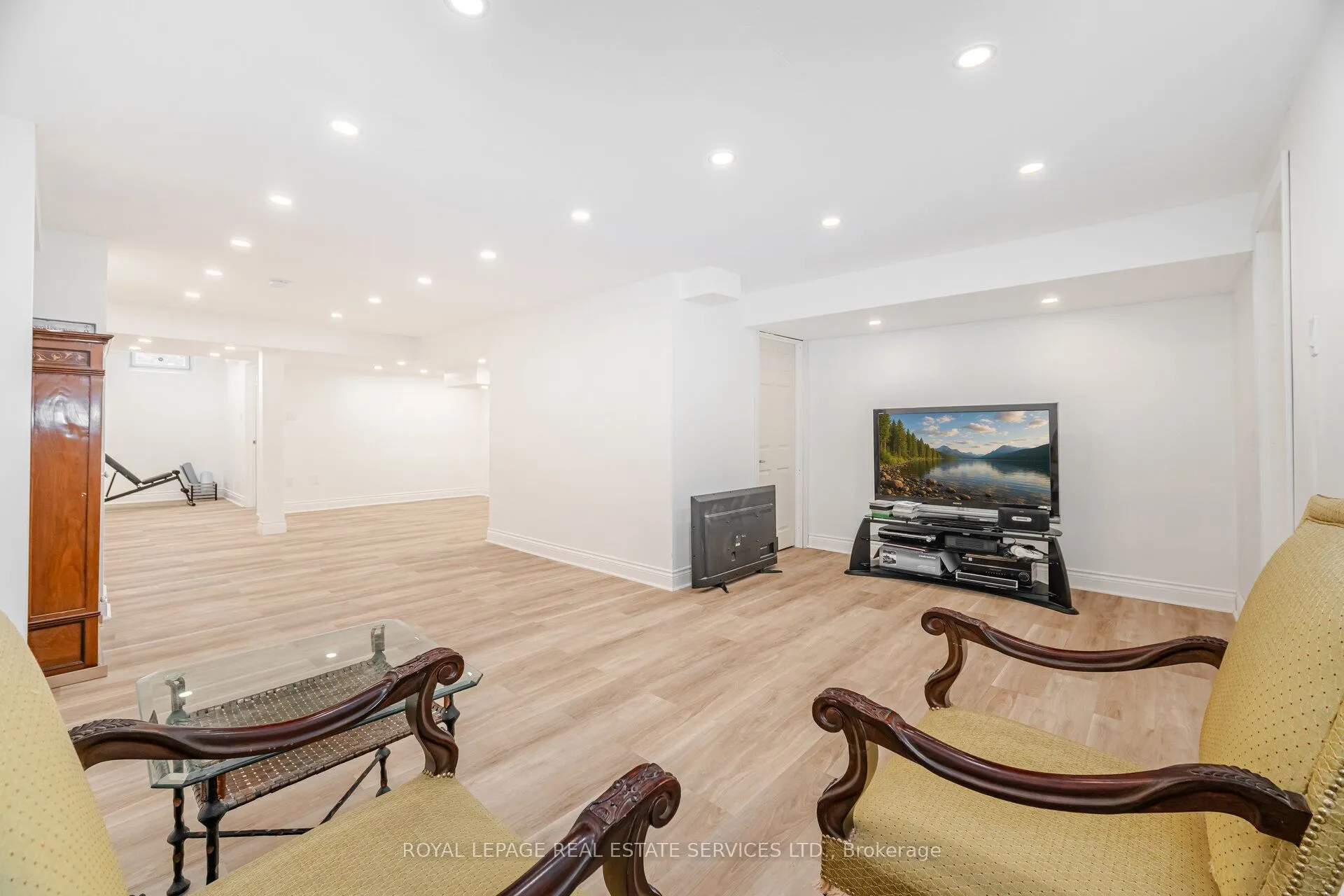 215 Burloak Drive