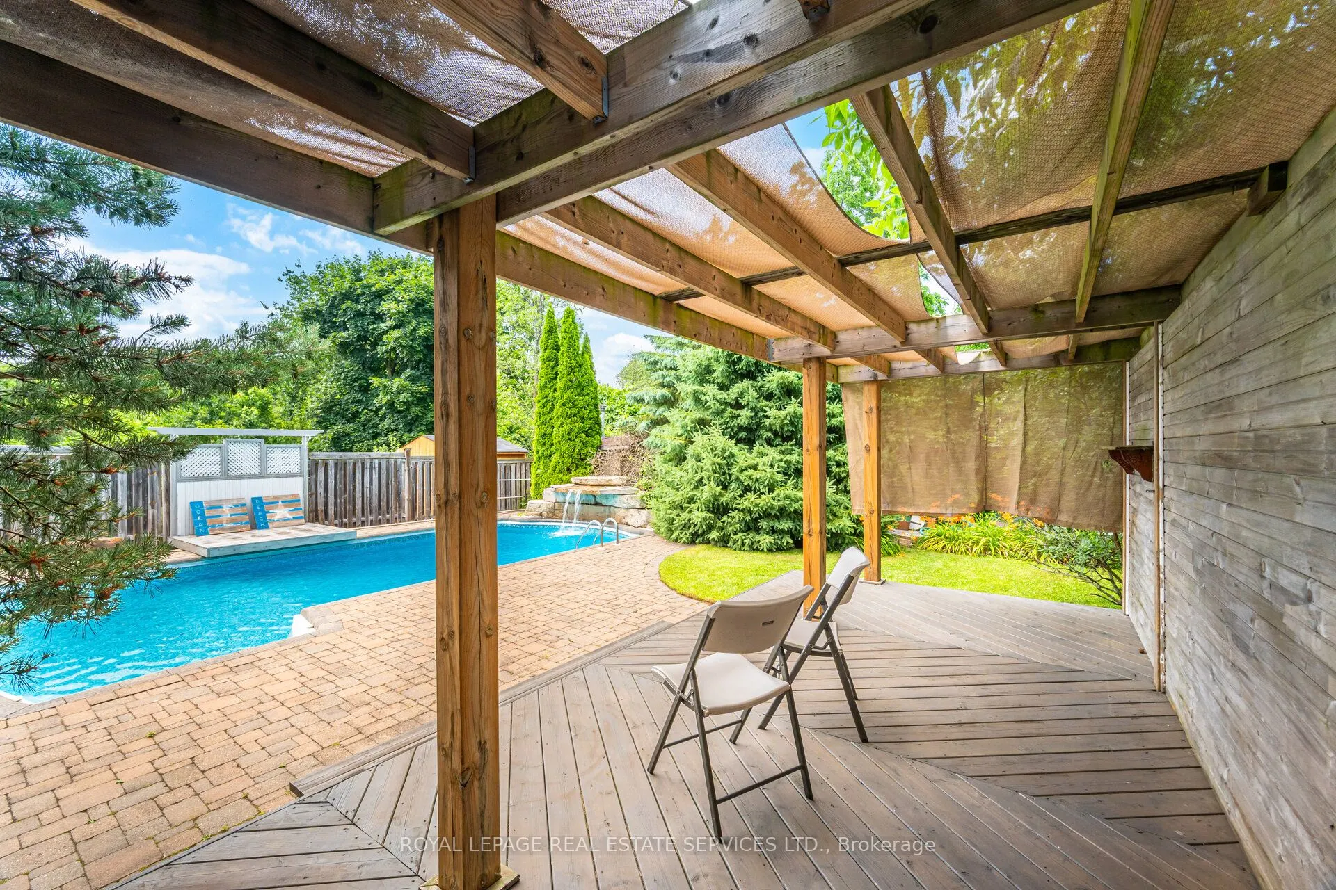 215 Burloak Drive
