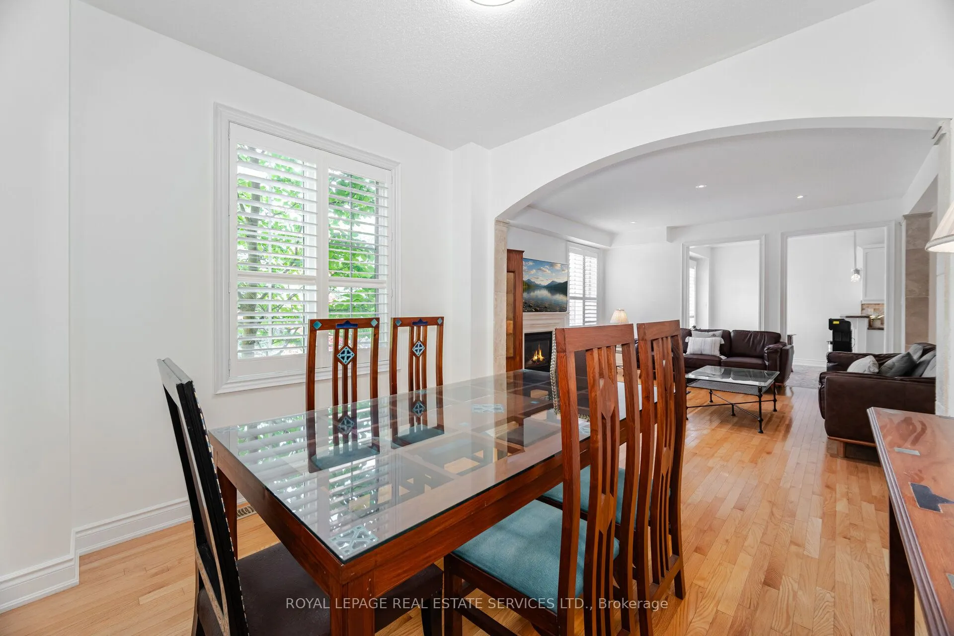 215 Burloak Drive