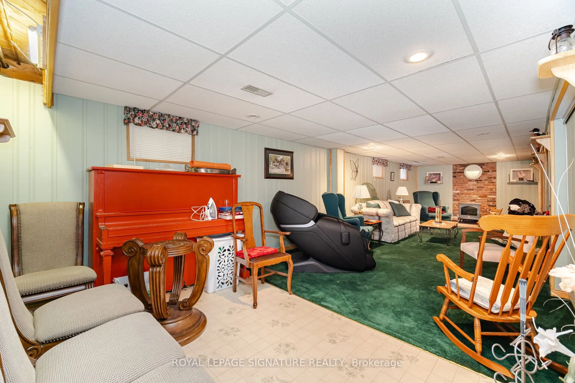 5 Sterne Avenue