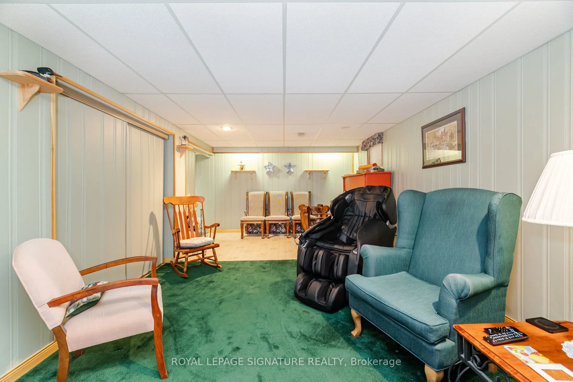 5 Sterne Avenue