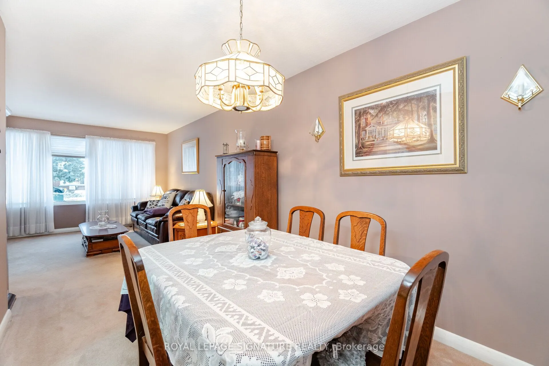 5 Sterne Avenue
