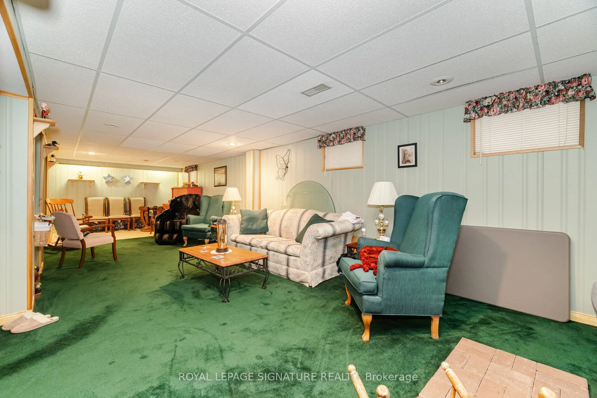 5 Sterne Avenue