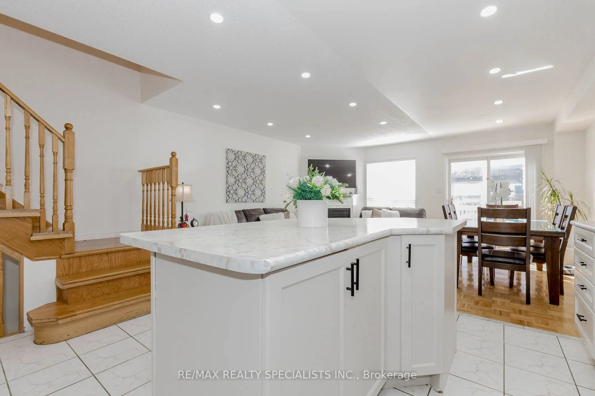 3265 Raindance Crescent