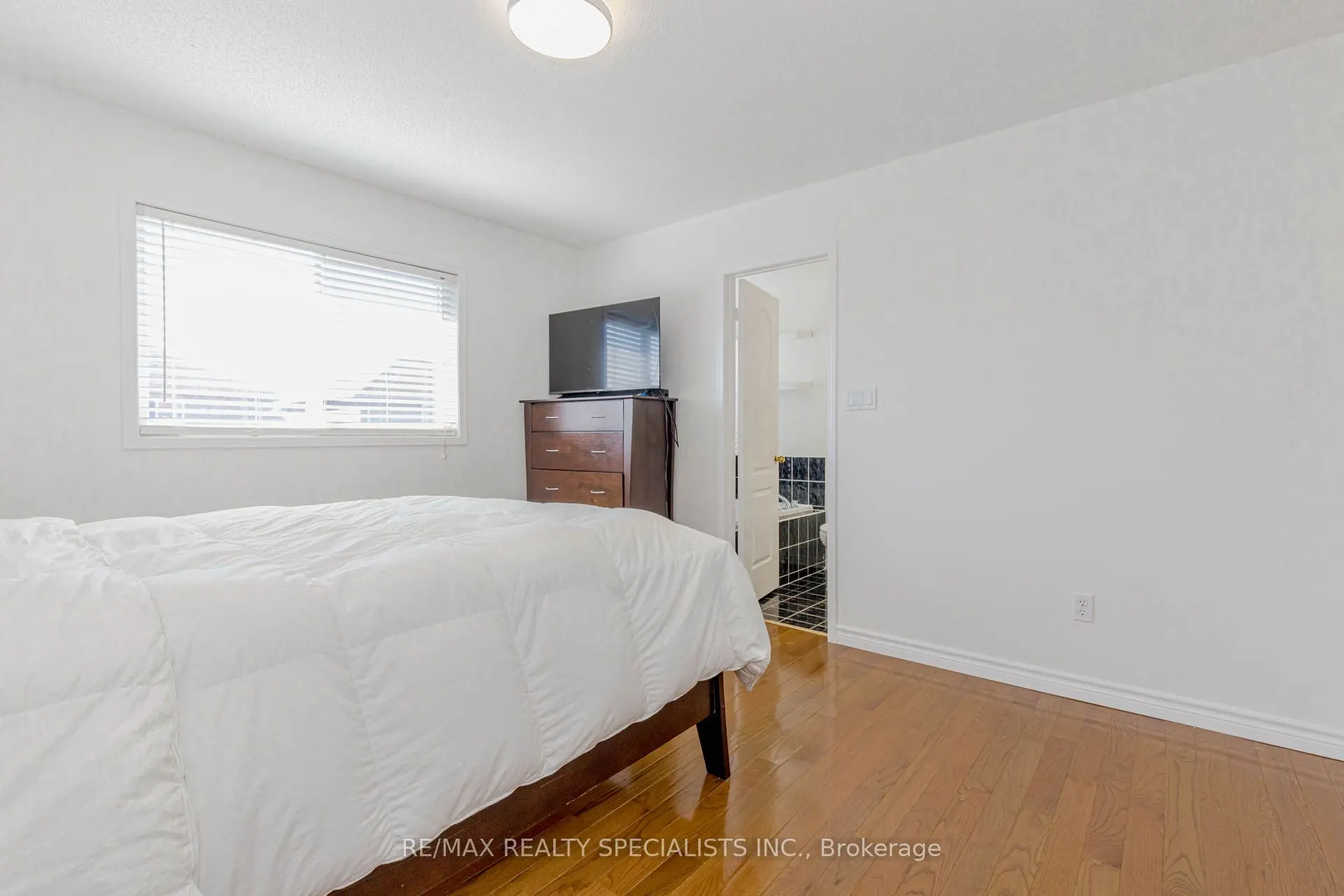 3265 Raindance Crescent