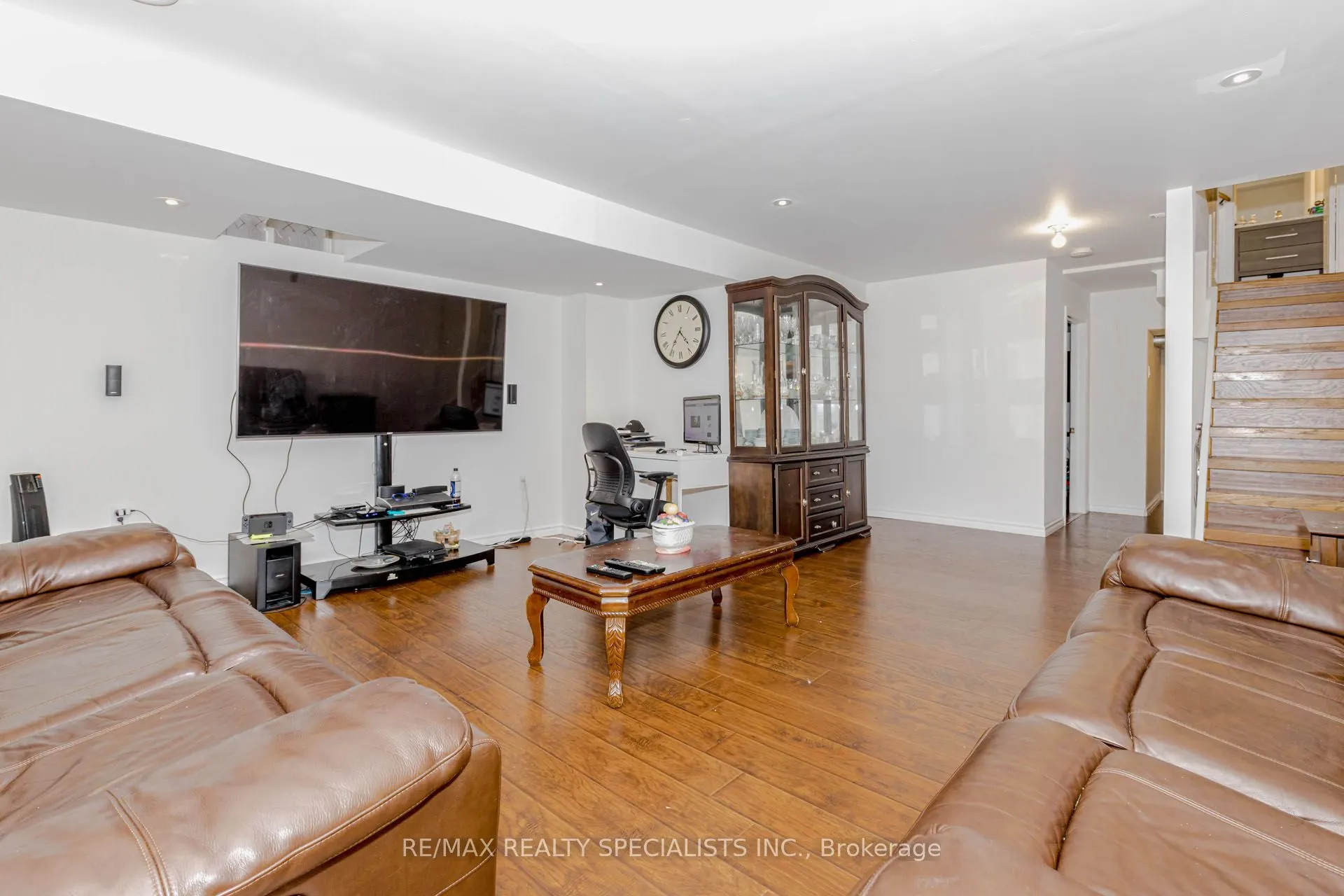 3265 Raindance Crescent