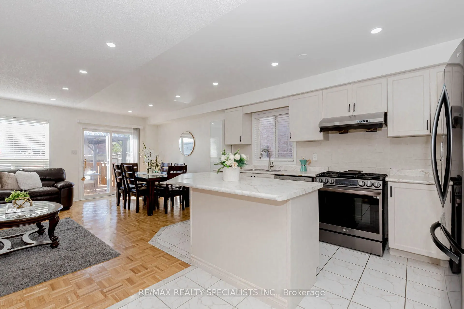 3265 Raindance Crescent