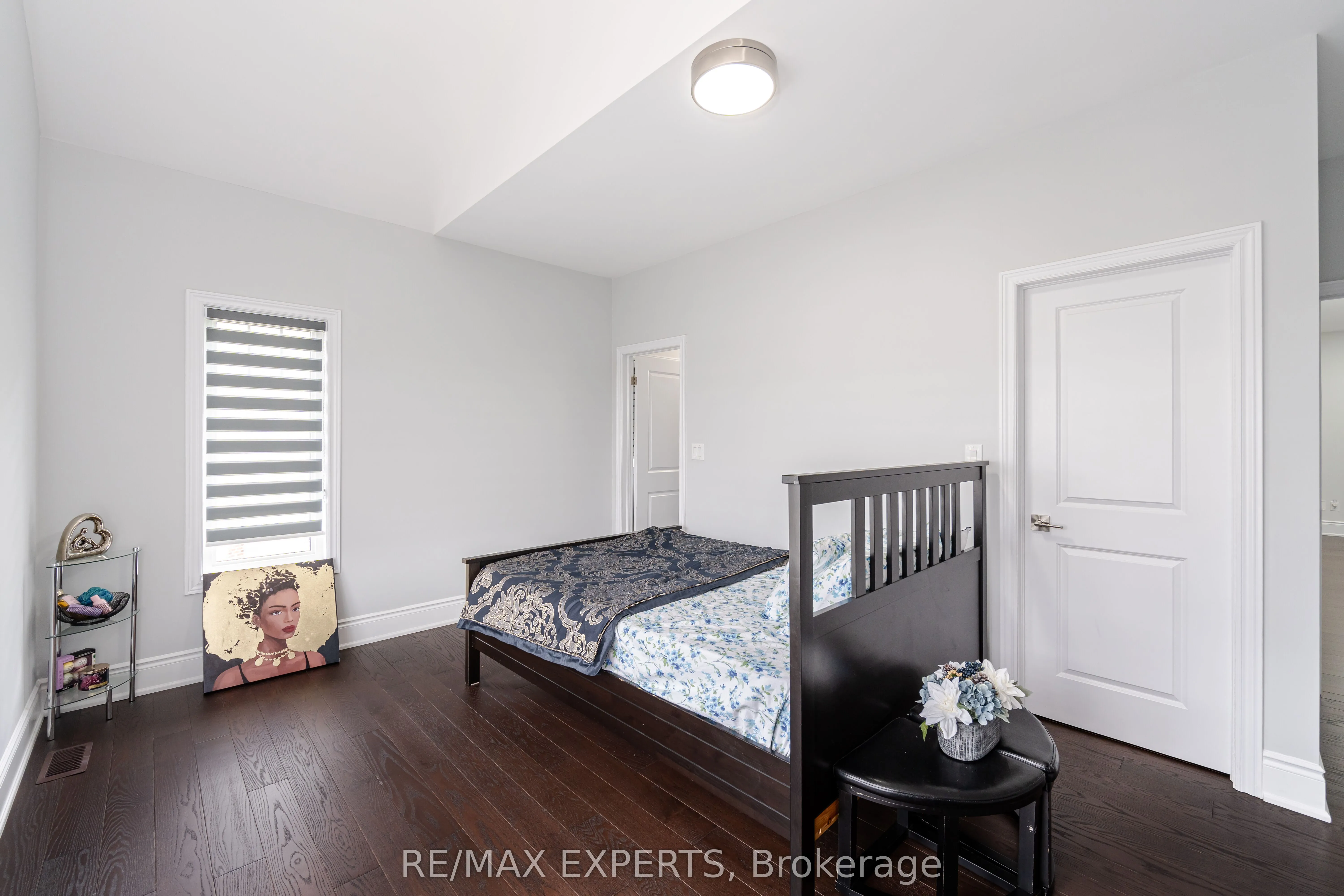 57 Arthur Griffin Crescent