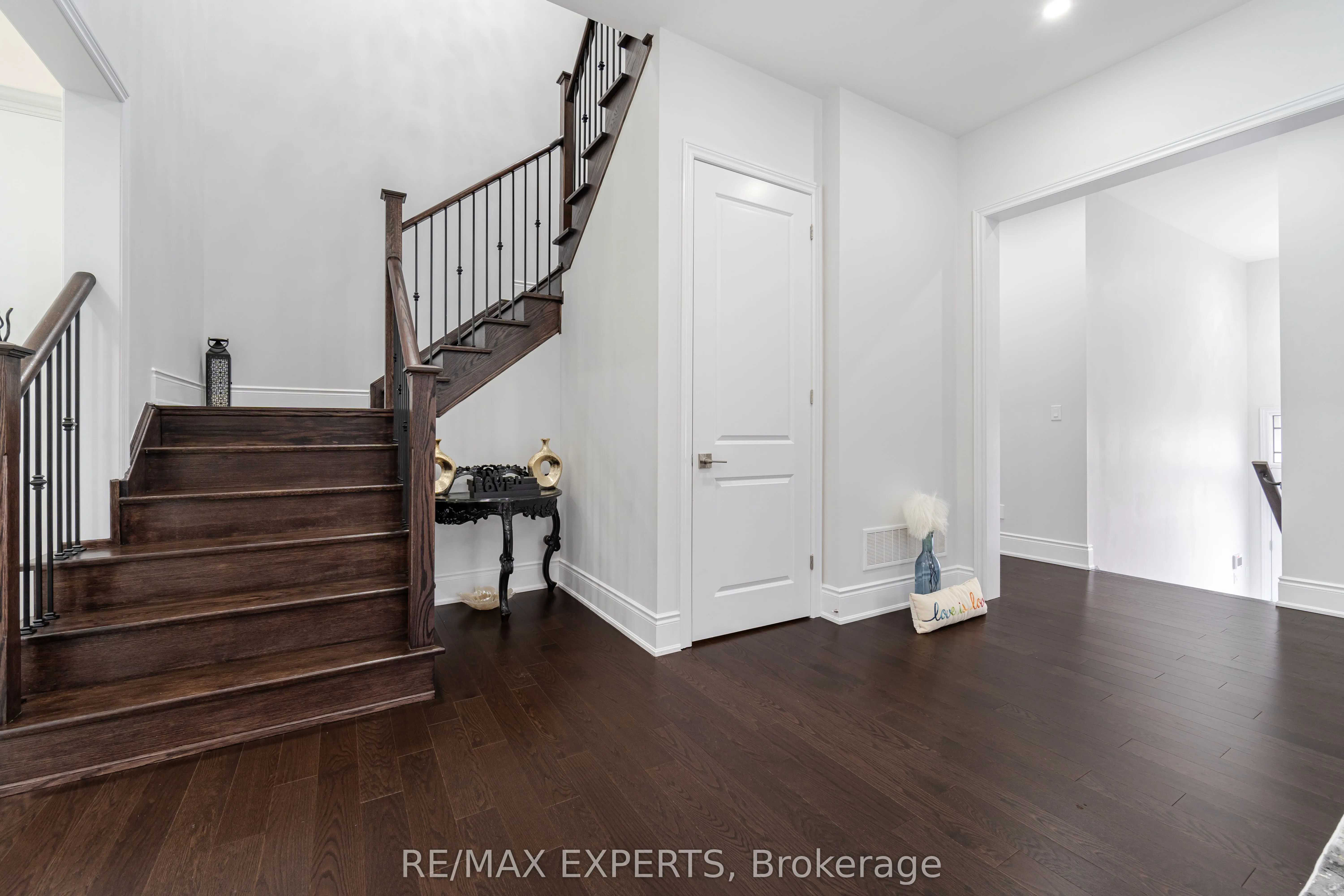 57 Arthur Griffin Crescent