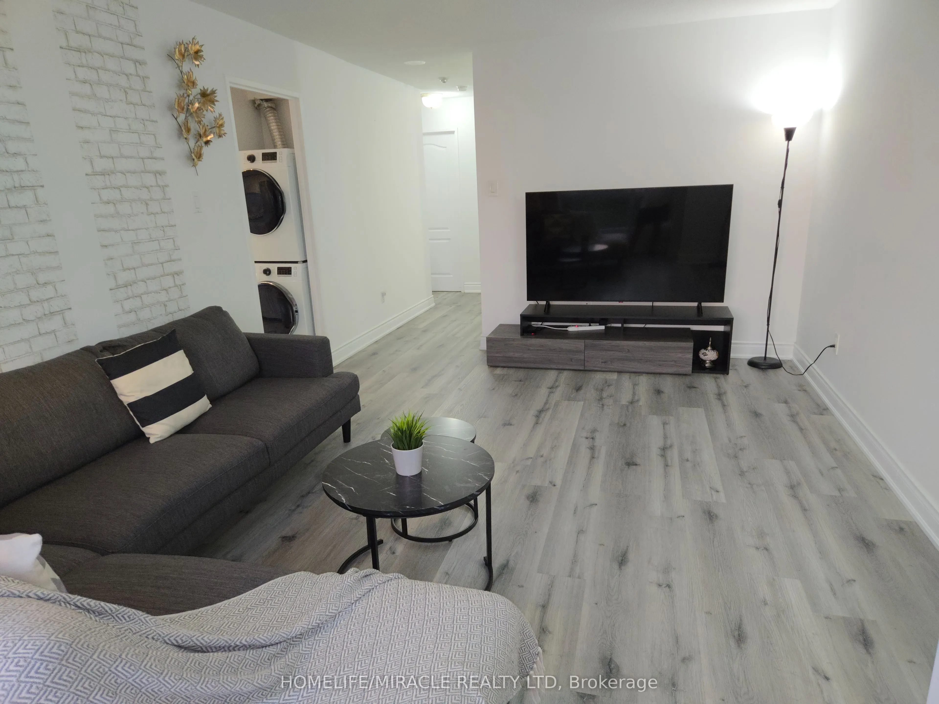 3077 Weston Road, #1004