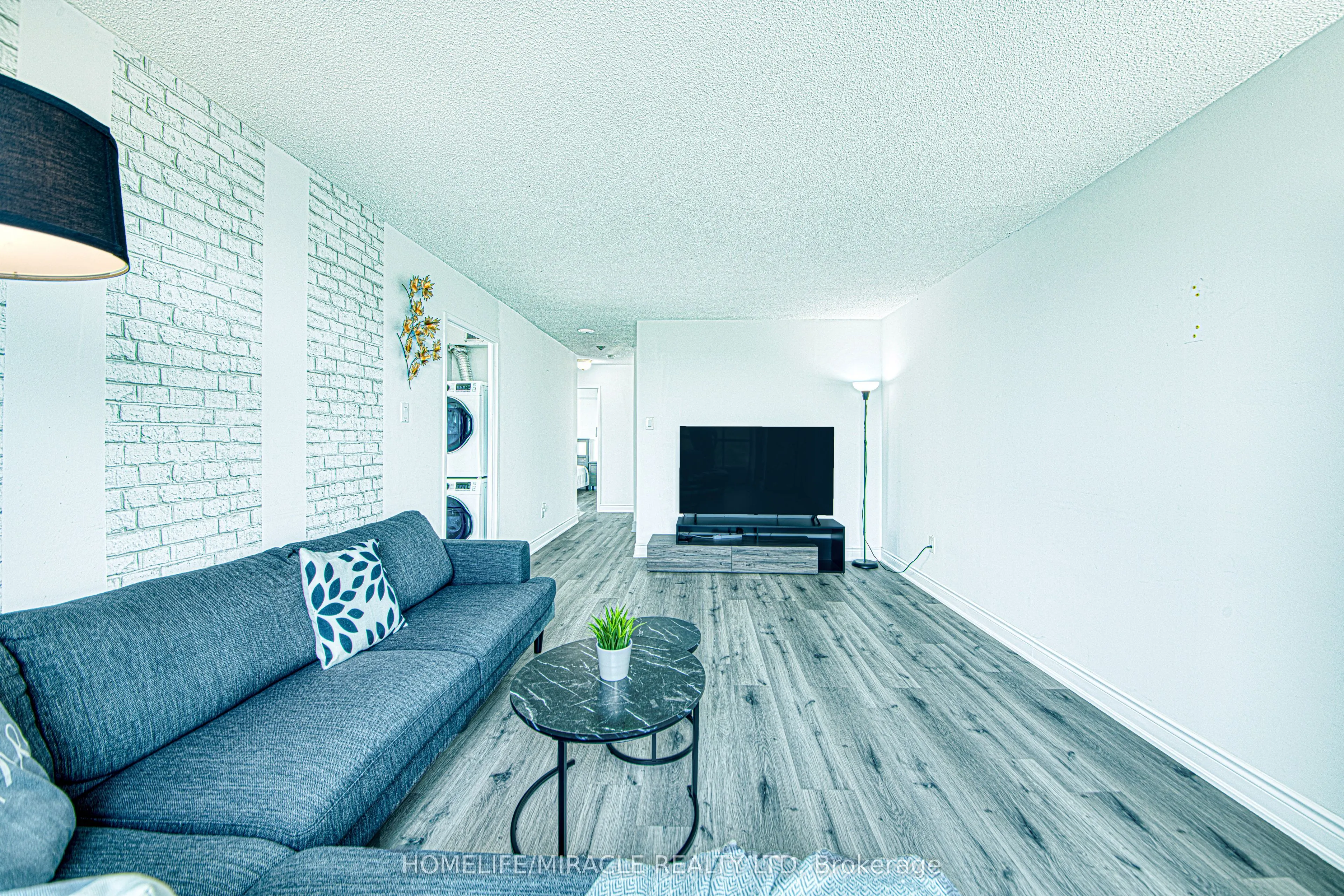 3077 Weston Road, #1004