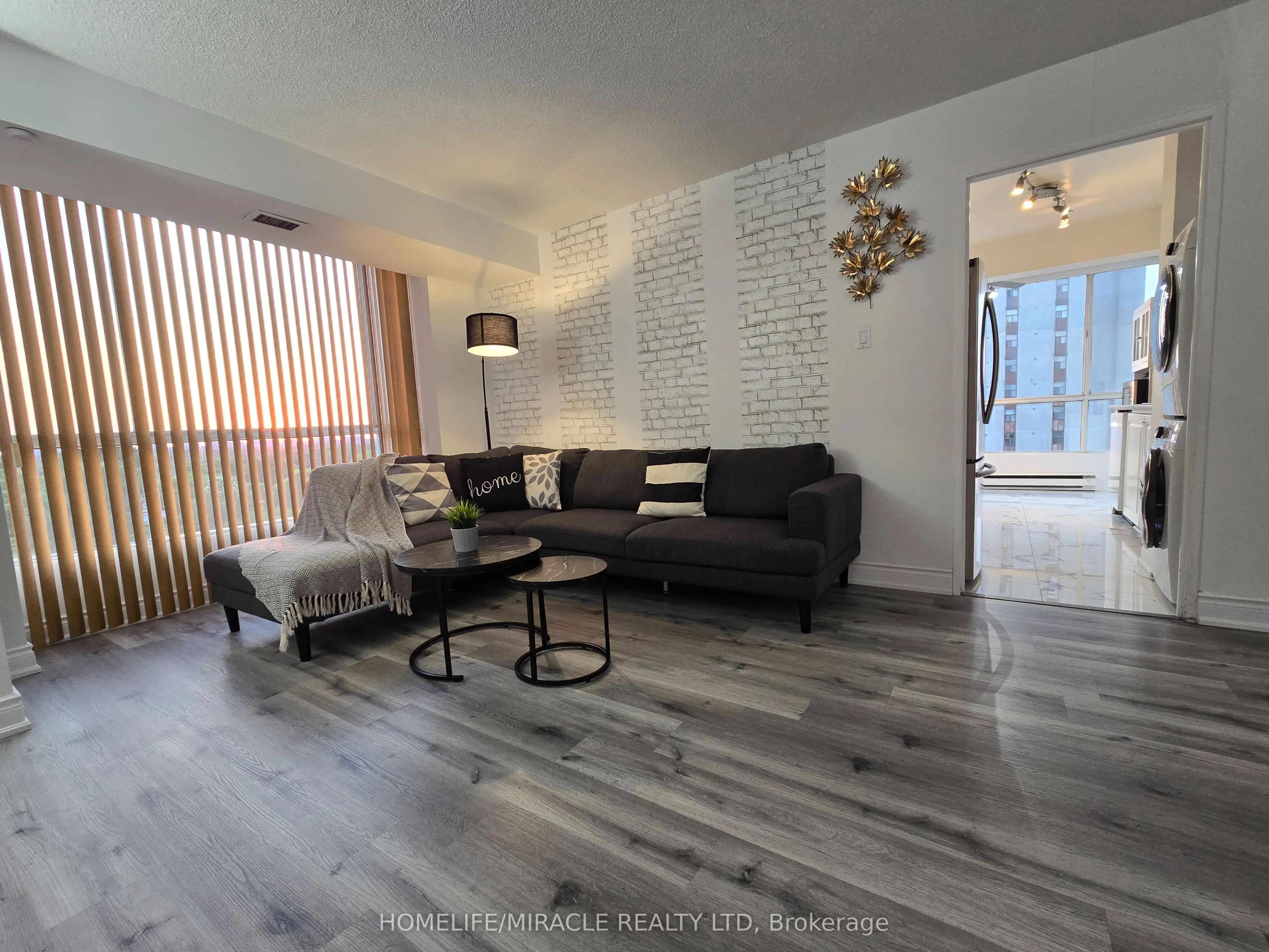 3077 Weston Road, #1004
