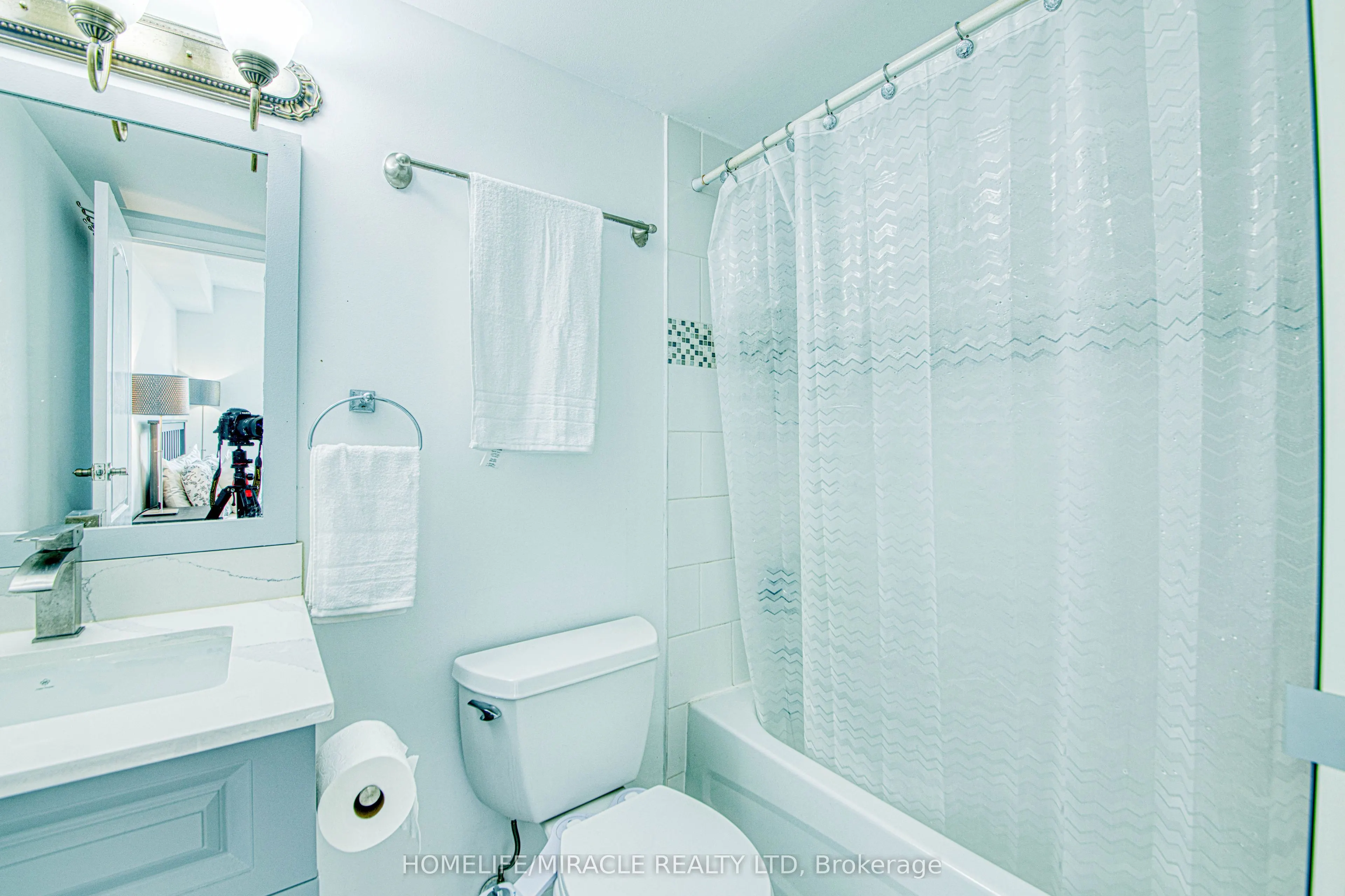 3077 Weston Road, #1004