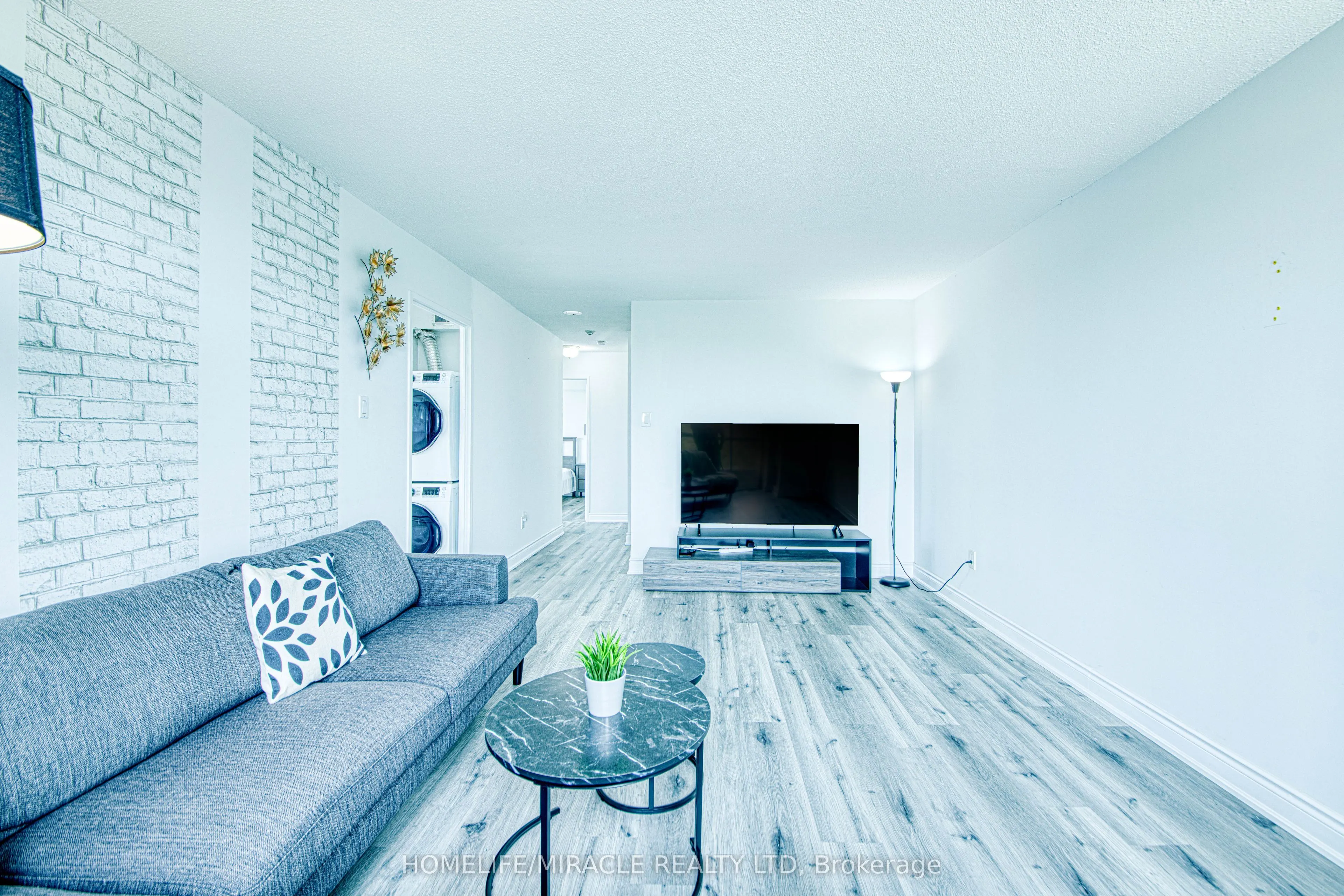 3077 Weston Road, #1004