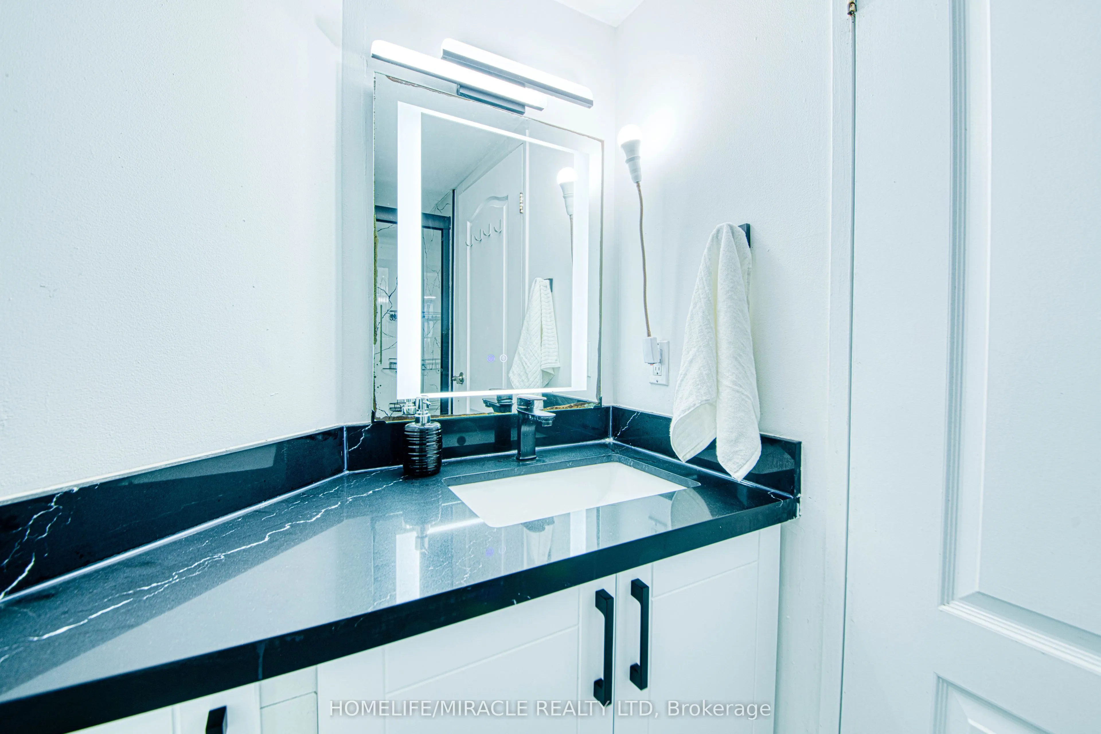 3077 Weston Road, #1004