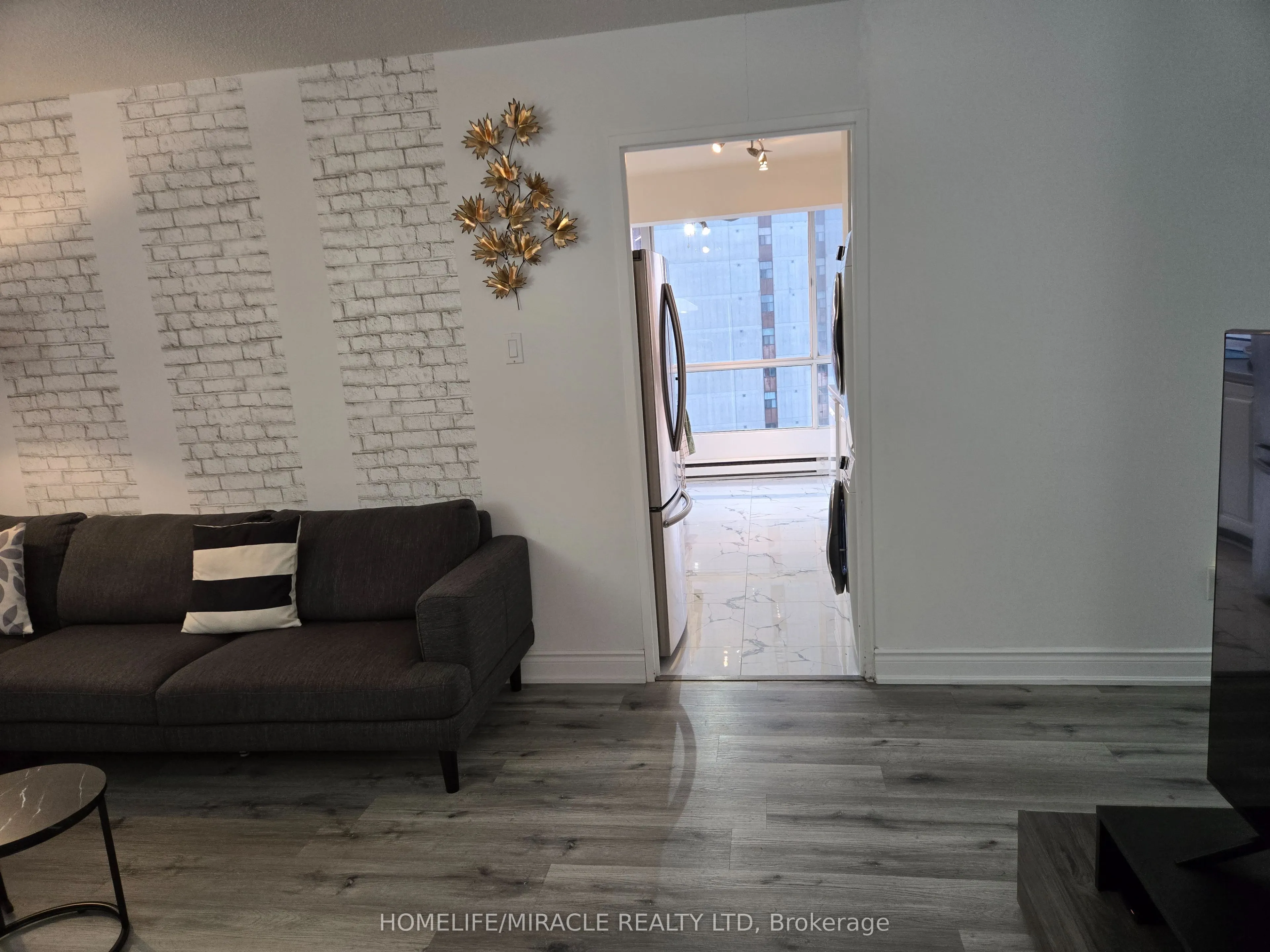 3077 Weston Road, #1004