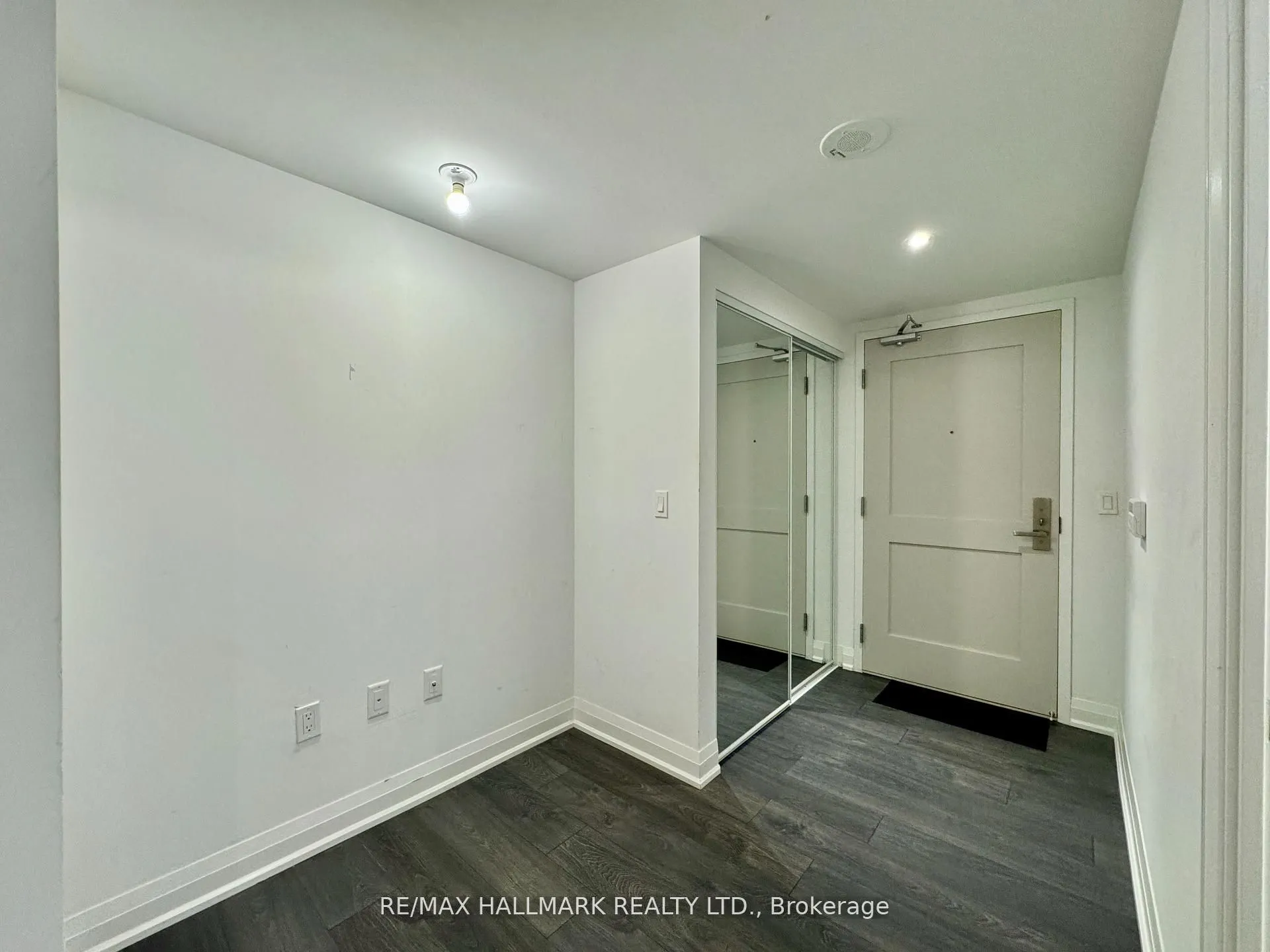 26 Gibbs Road, #545