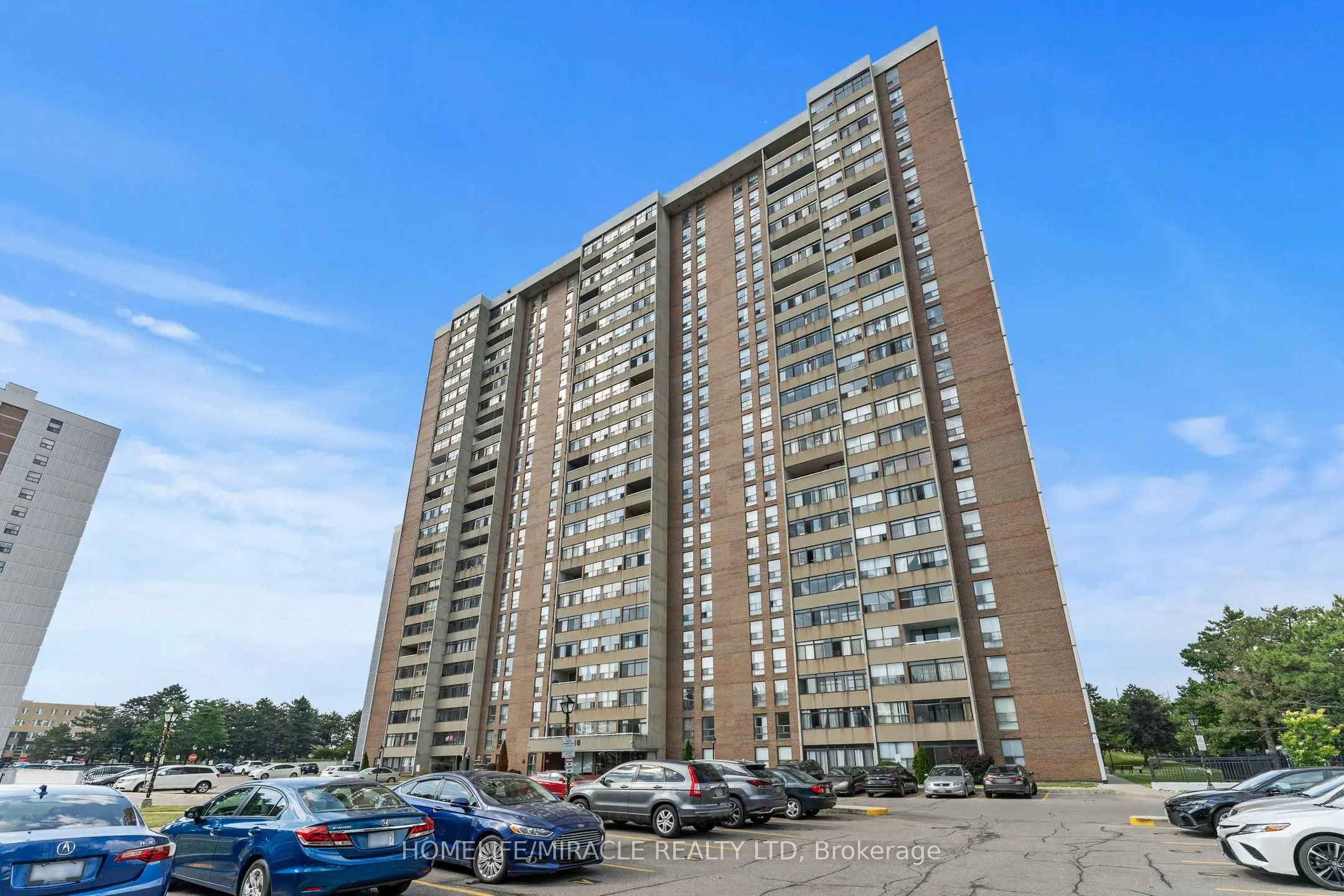 18 Knightsbridge Road, #2605