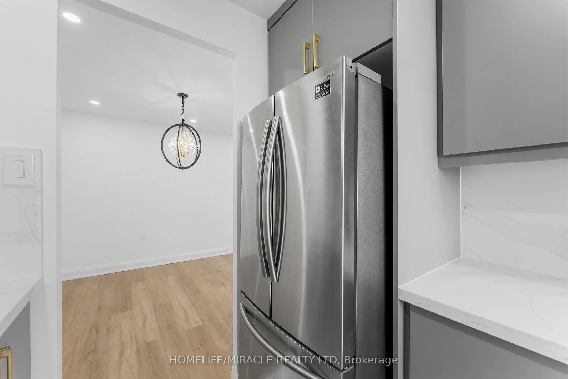 18 Knightsbridge Road, #2605