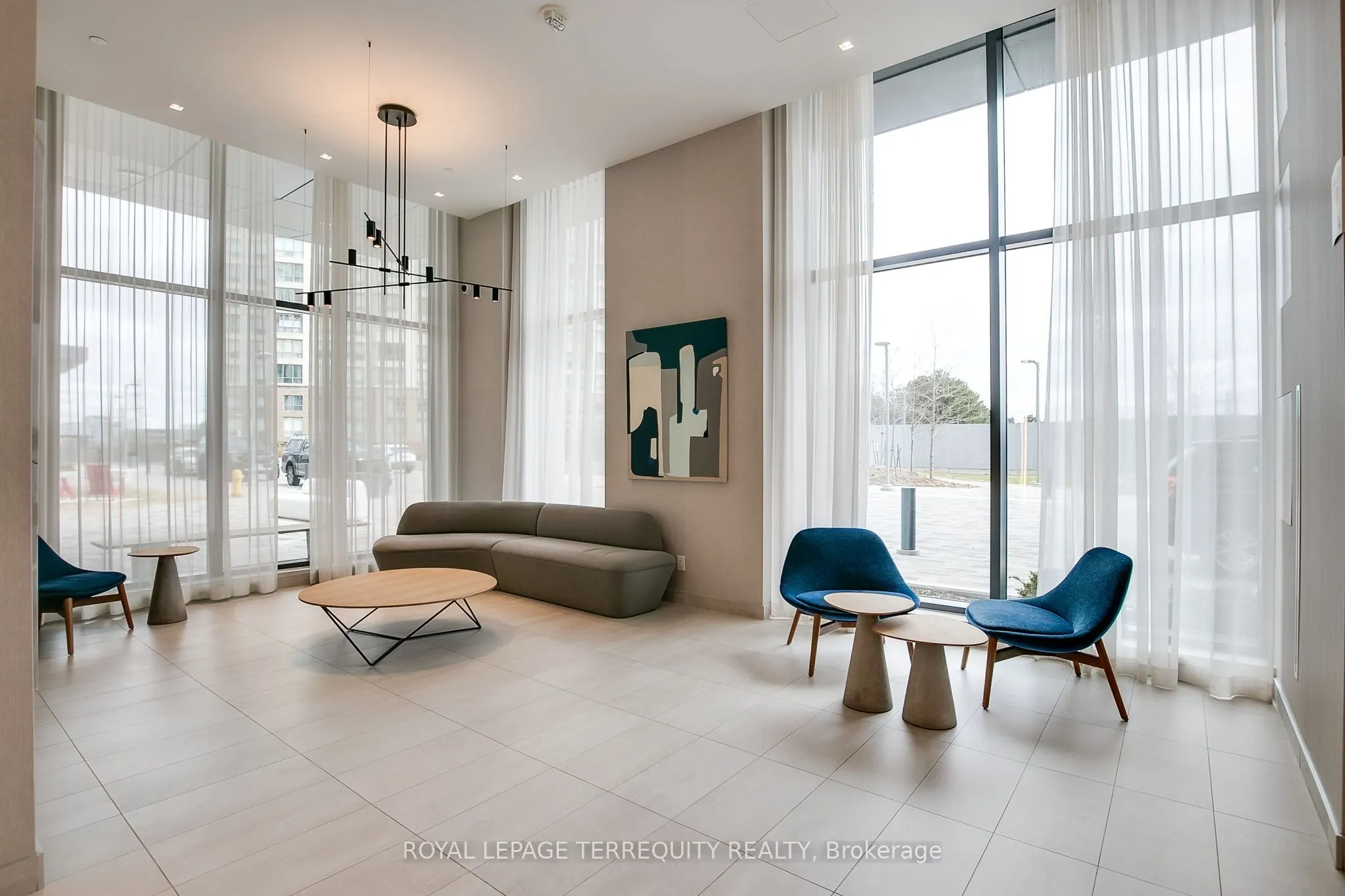 30 Samuel Wood Way, #1911