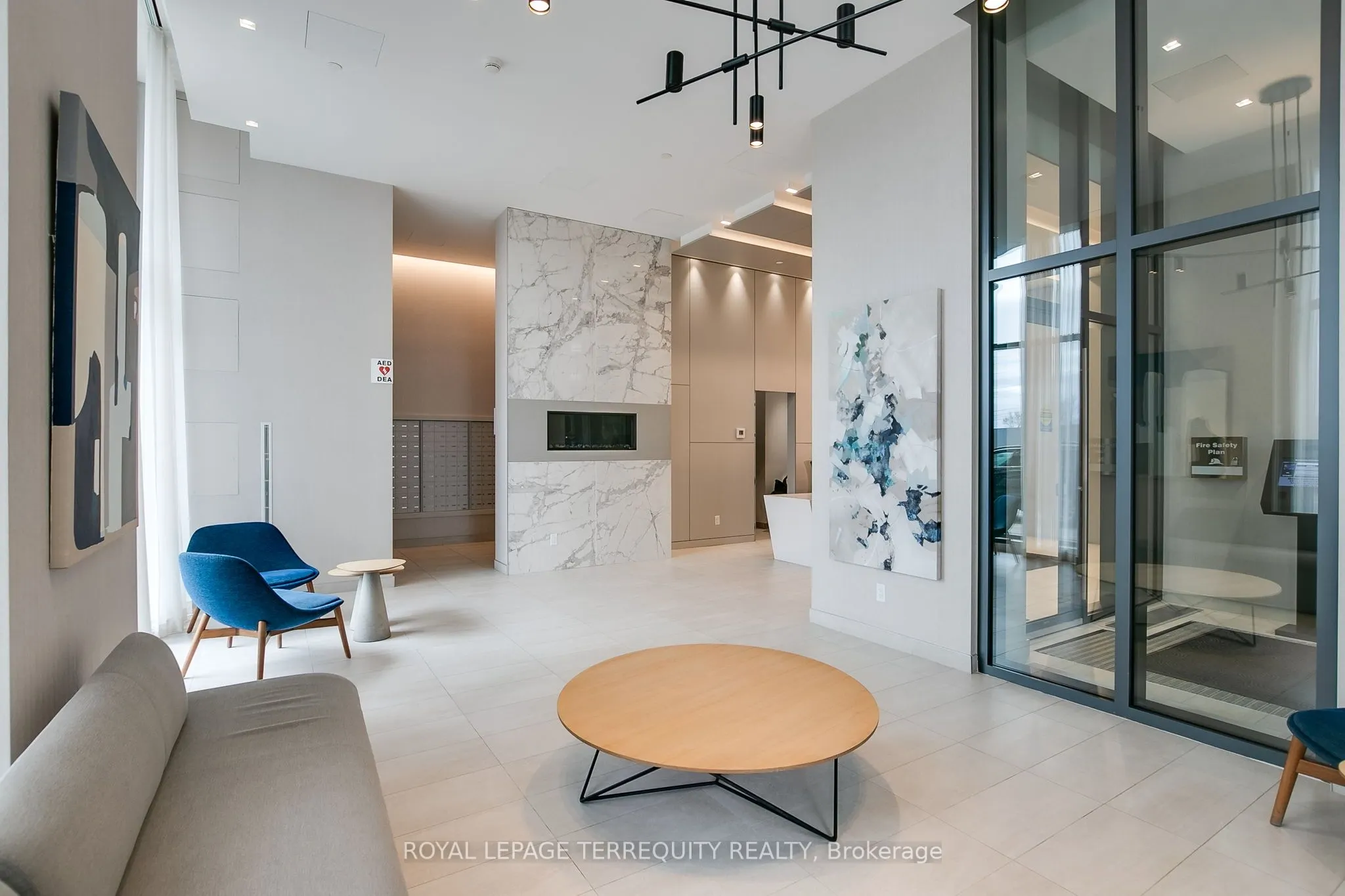30 Samuel Wood Way, #1911