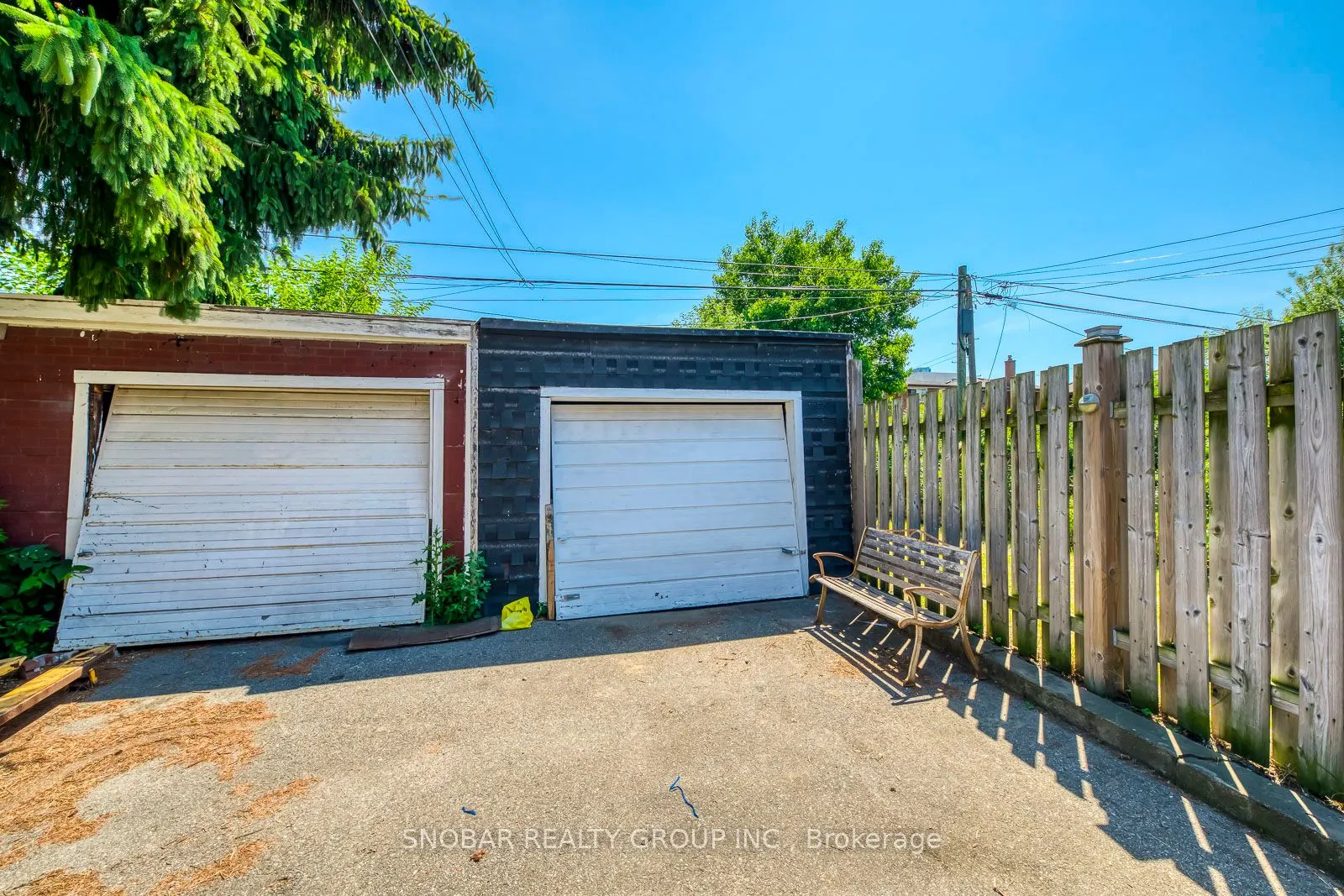 593 Royal York Road