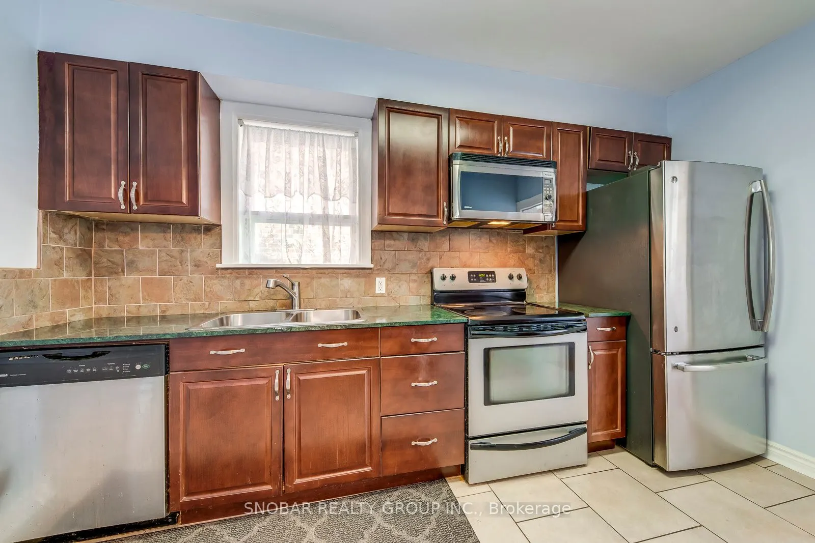593 Royal York Road