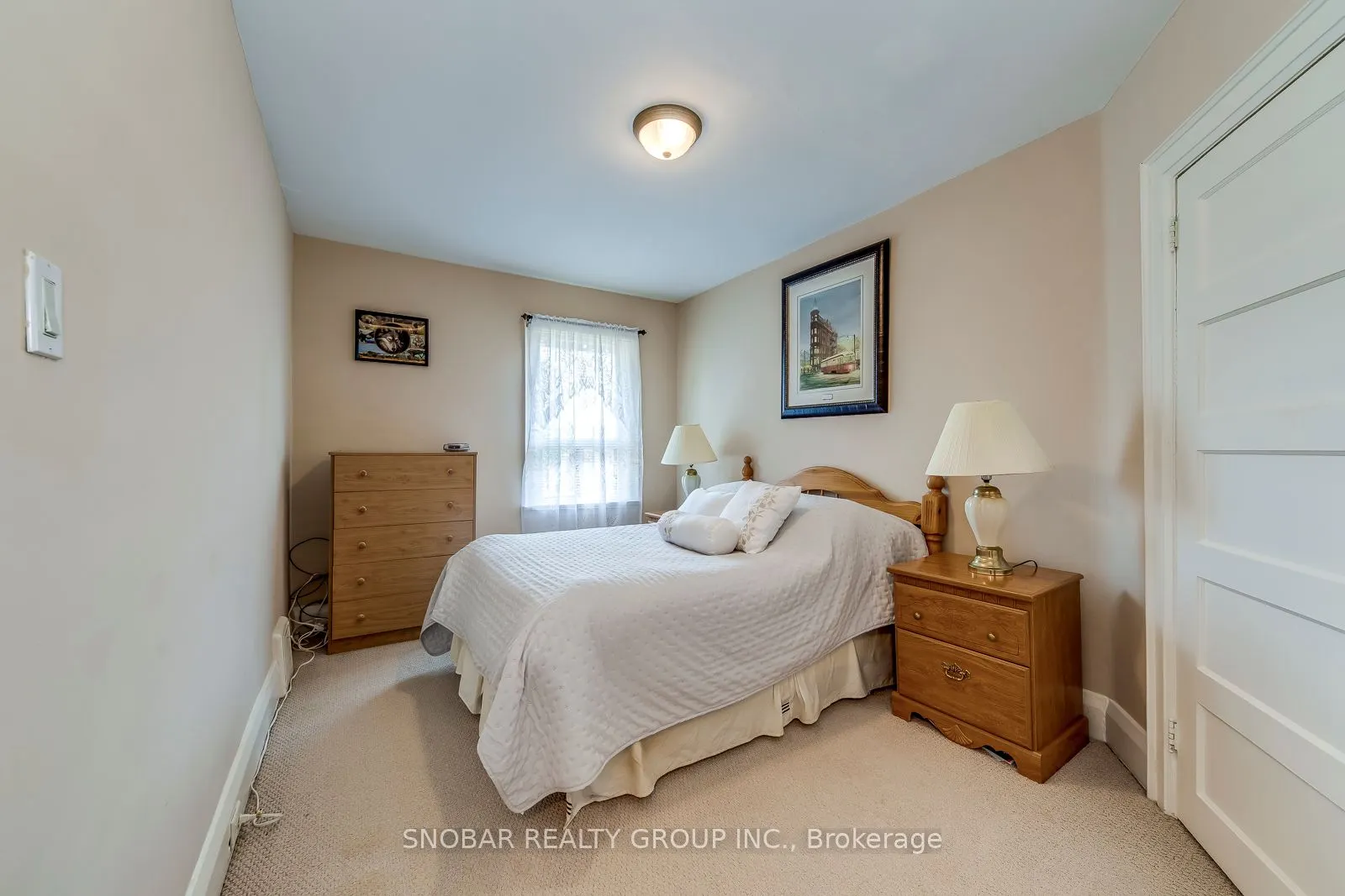 593 Royal York Road