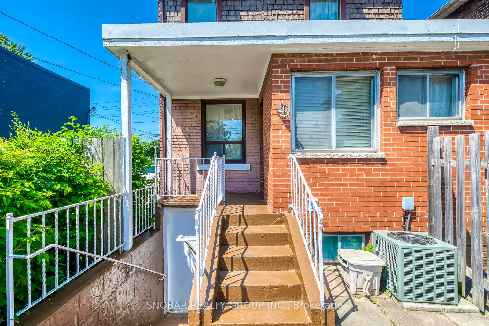 593 Royal York Road