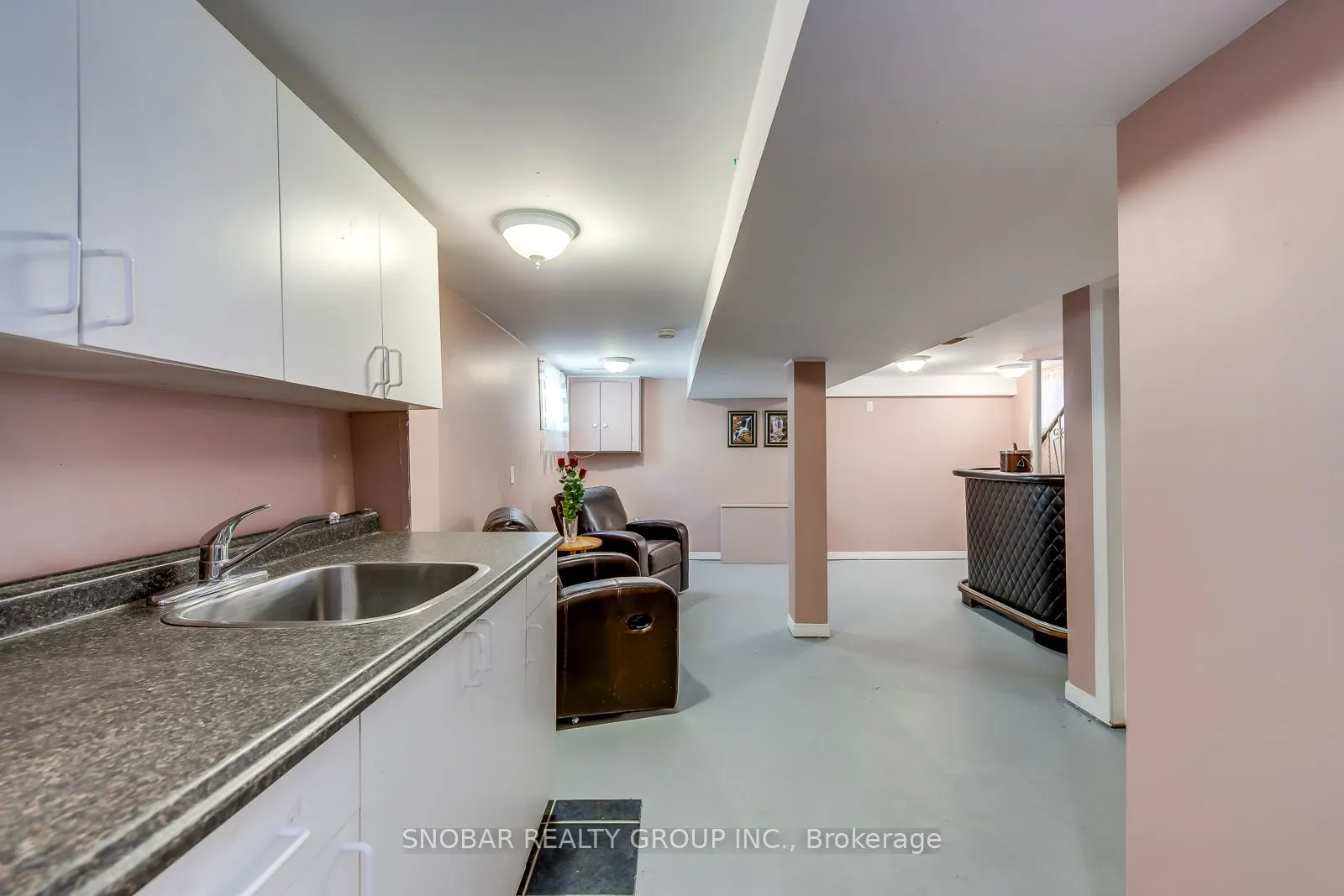 593 Royal York Road