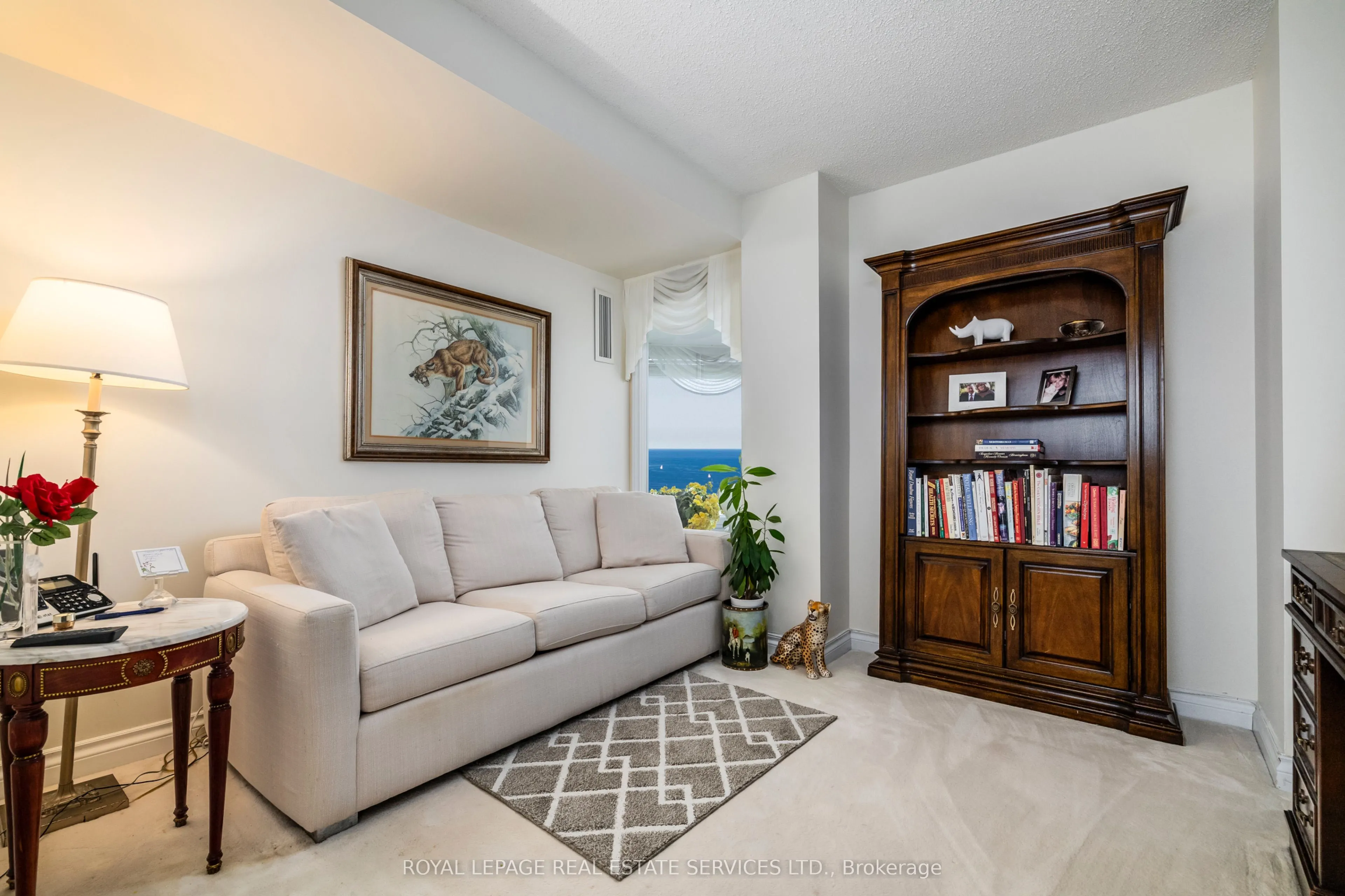 1 Palace Pier Court, #4302