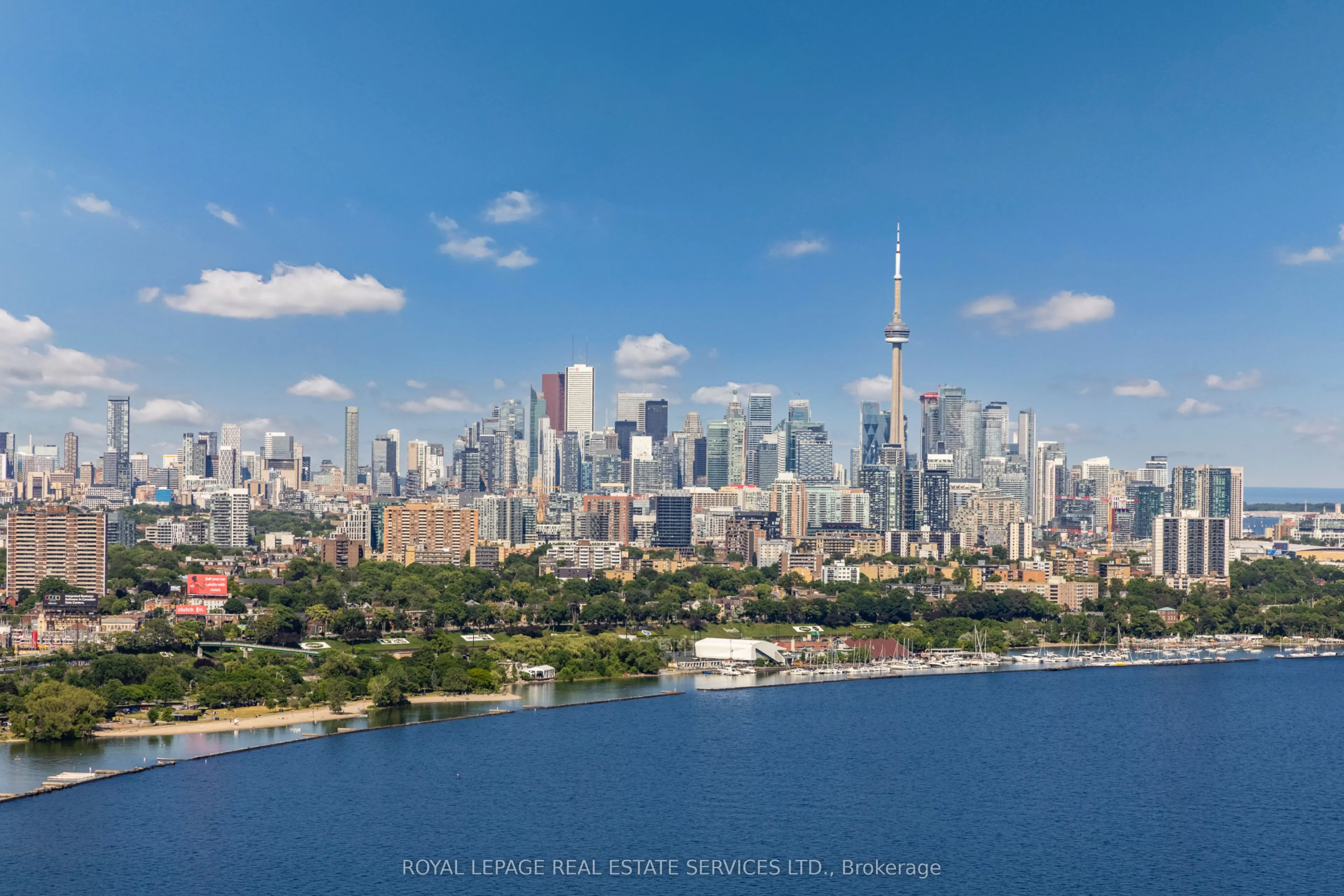 1 Palace Pier Court, #4302