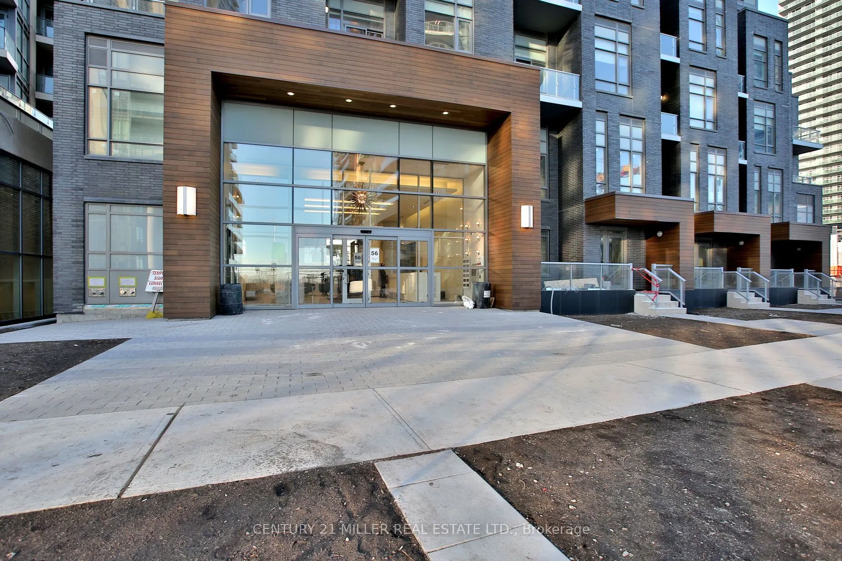 56 Annie Craig Drive S, #2009