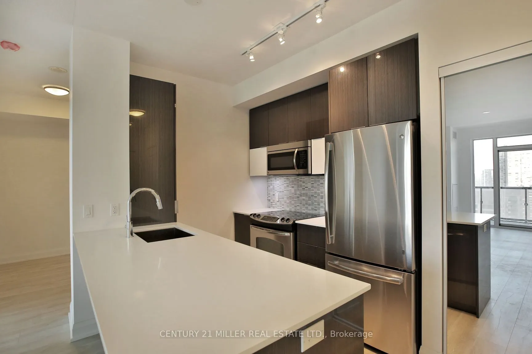 56 Annie Craig Drive S, #2009