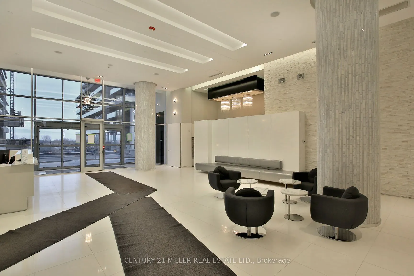 56 Annie Craig Drive S, #2009