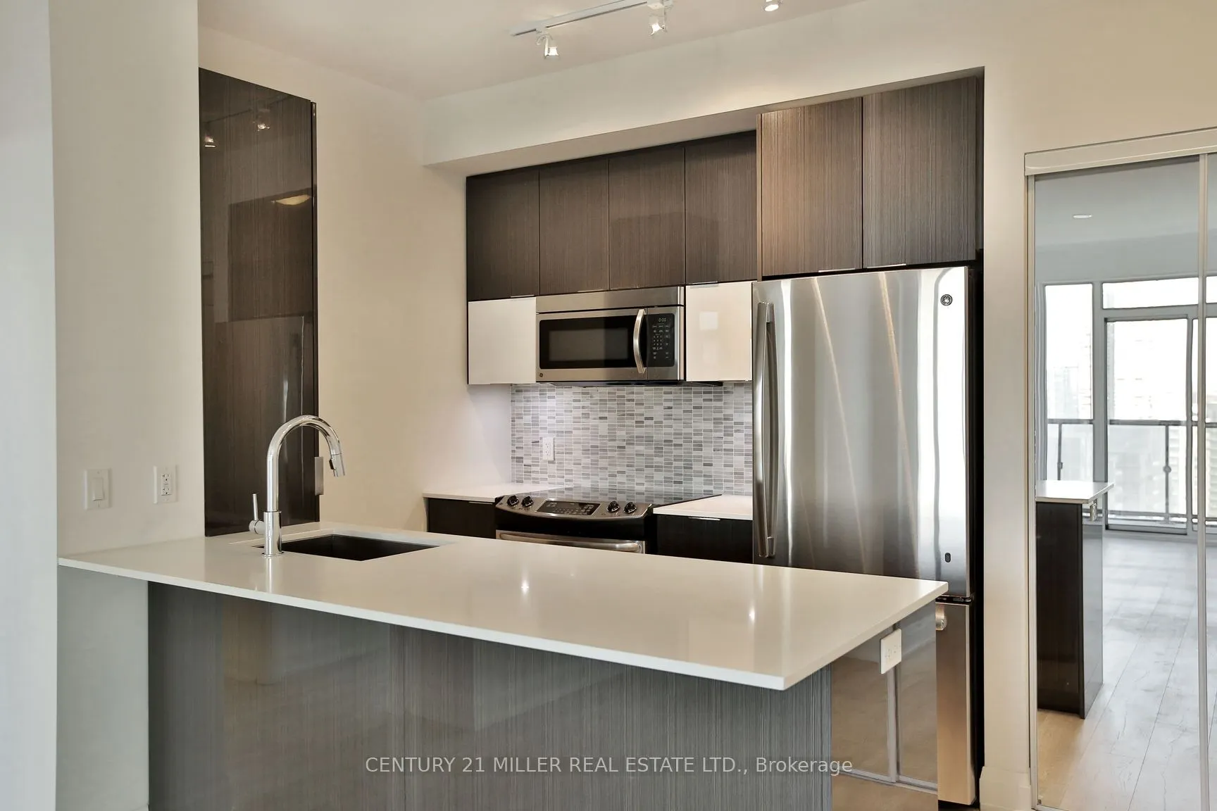 56 Annie Craig Drive S, #2009