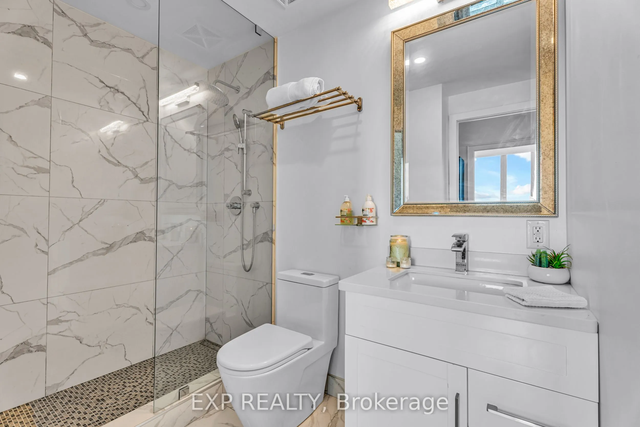 4070 Confederation Parkway SE, #PH2