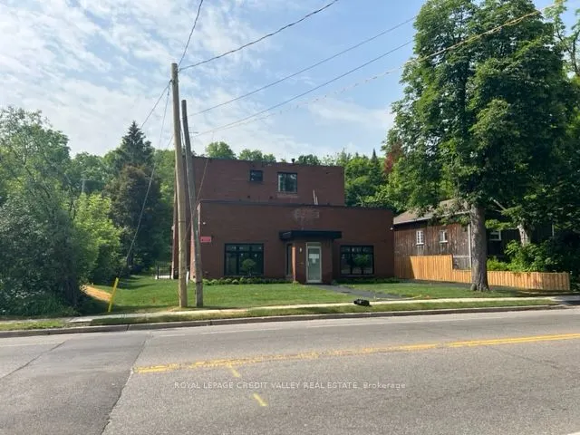 504 Guelph Street
