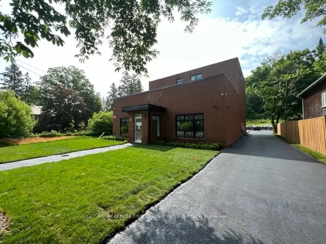 504 Guelph Street