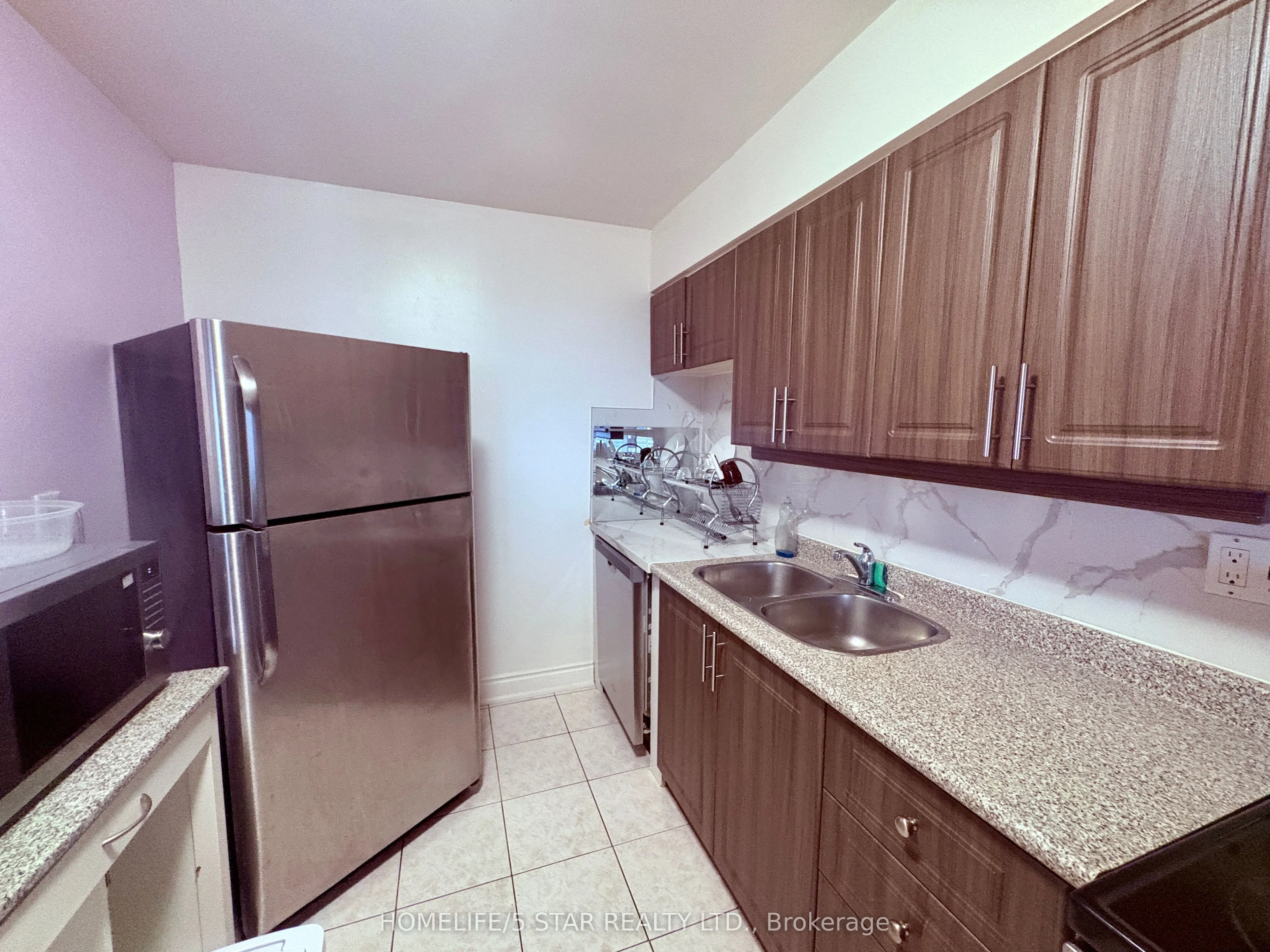 10 Martha Eaton Way, #212