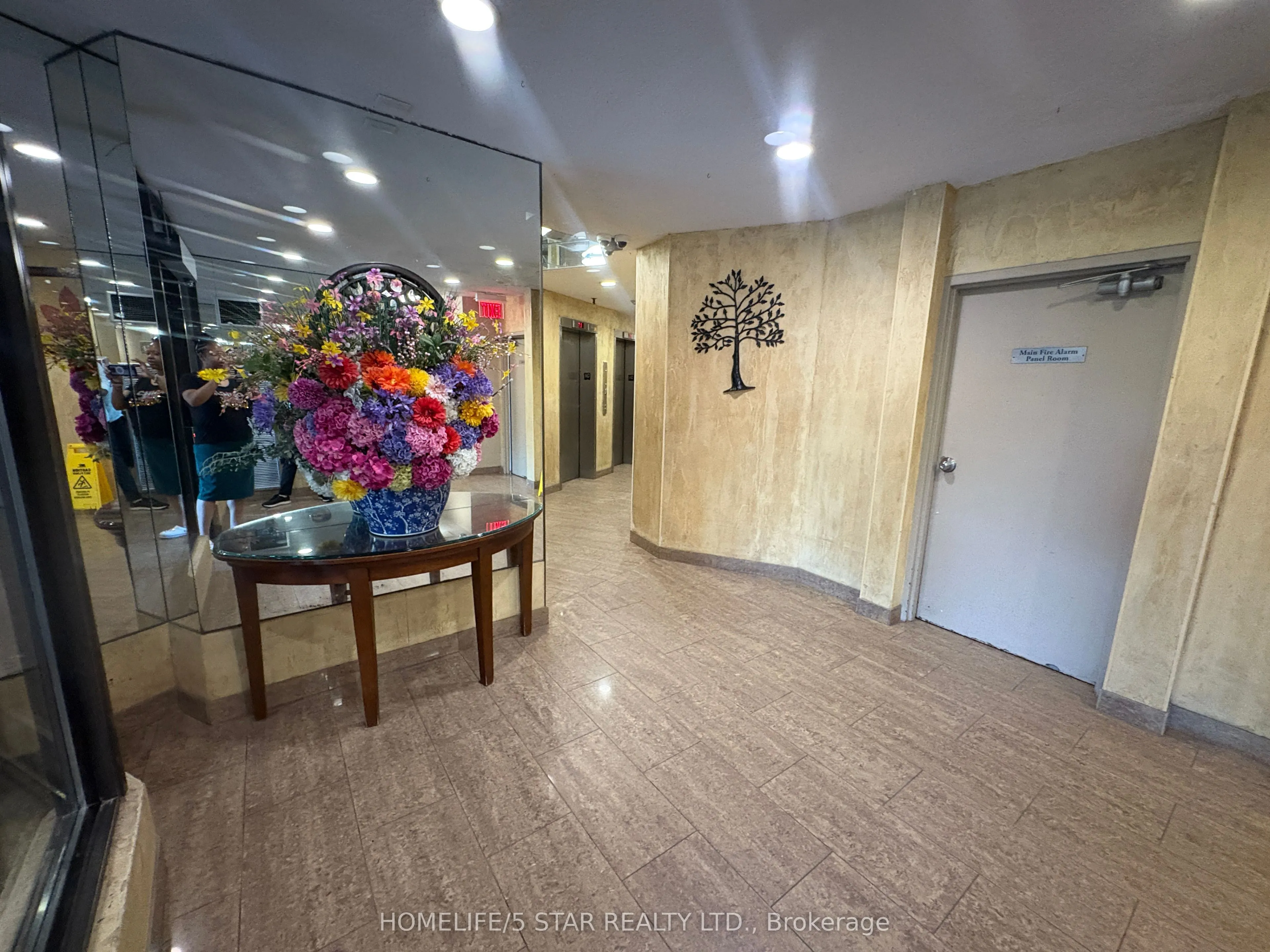 10 Martha Eaton Way, #212