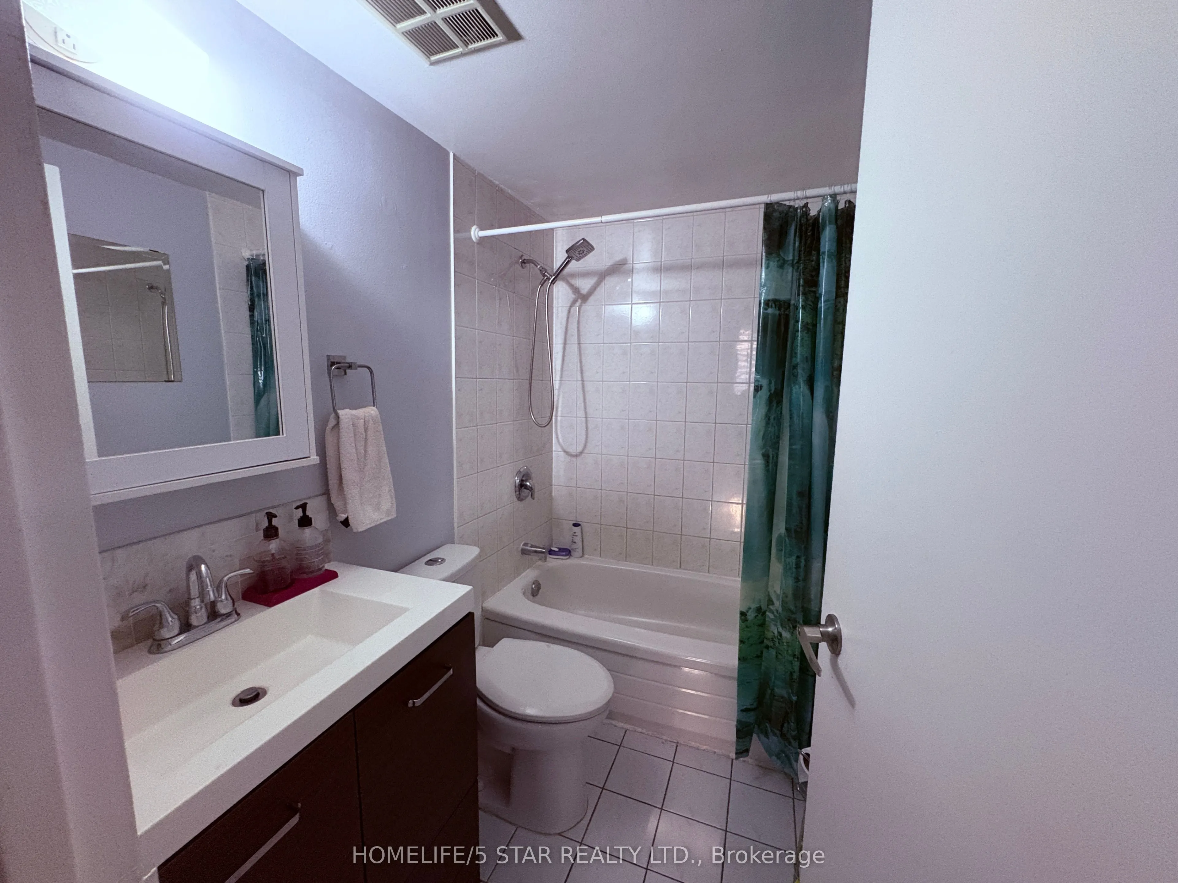 10 Martha Eaton Way, #212