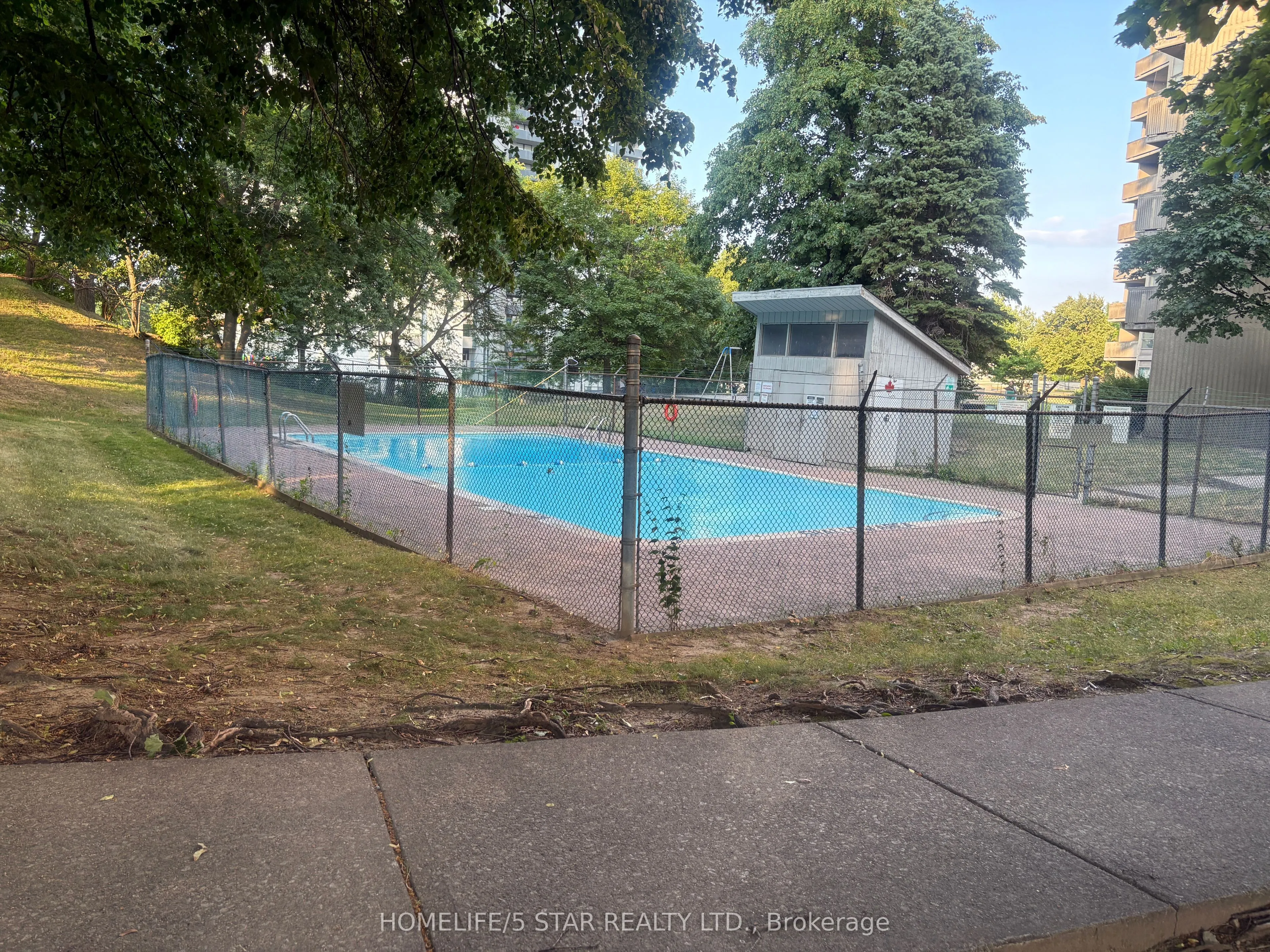 10 Martha Eaton Way, #212