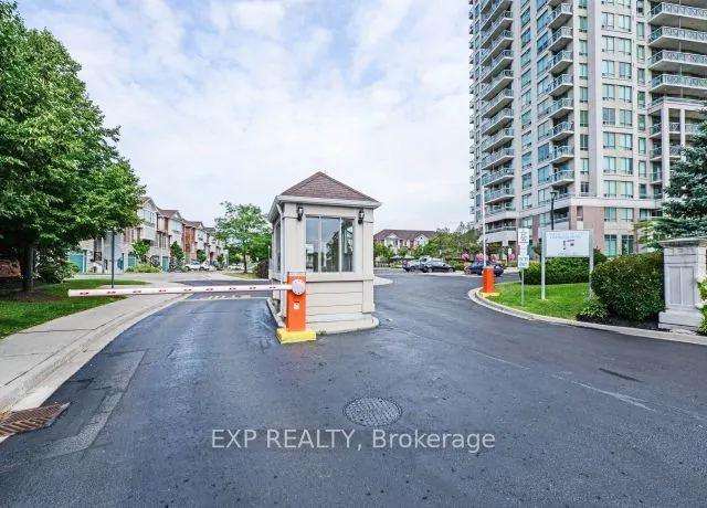 1359 Rathburn Road E, #904
