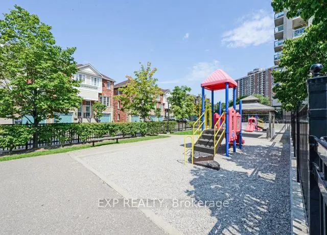 1359 Rathburn Road E, #904