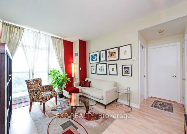 1359 Rathburn Road E, #904