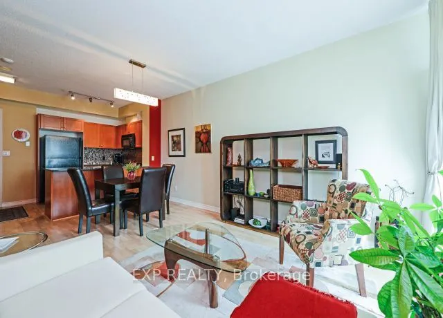 1359 Rathburn Road E, #904