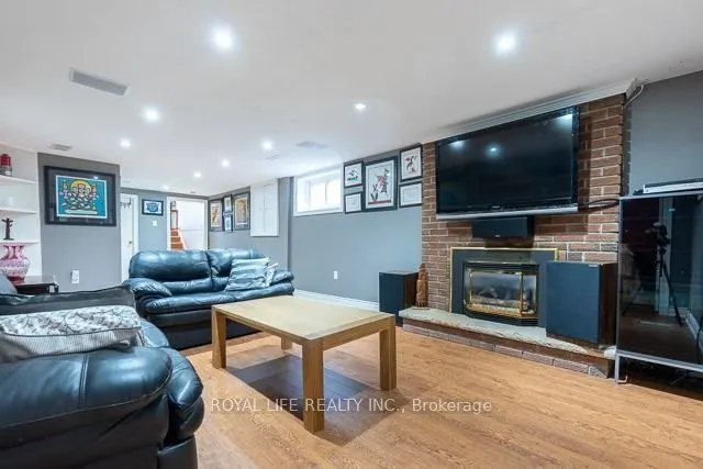 2947 Saint Malo Circle